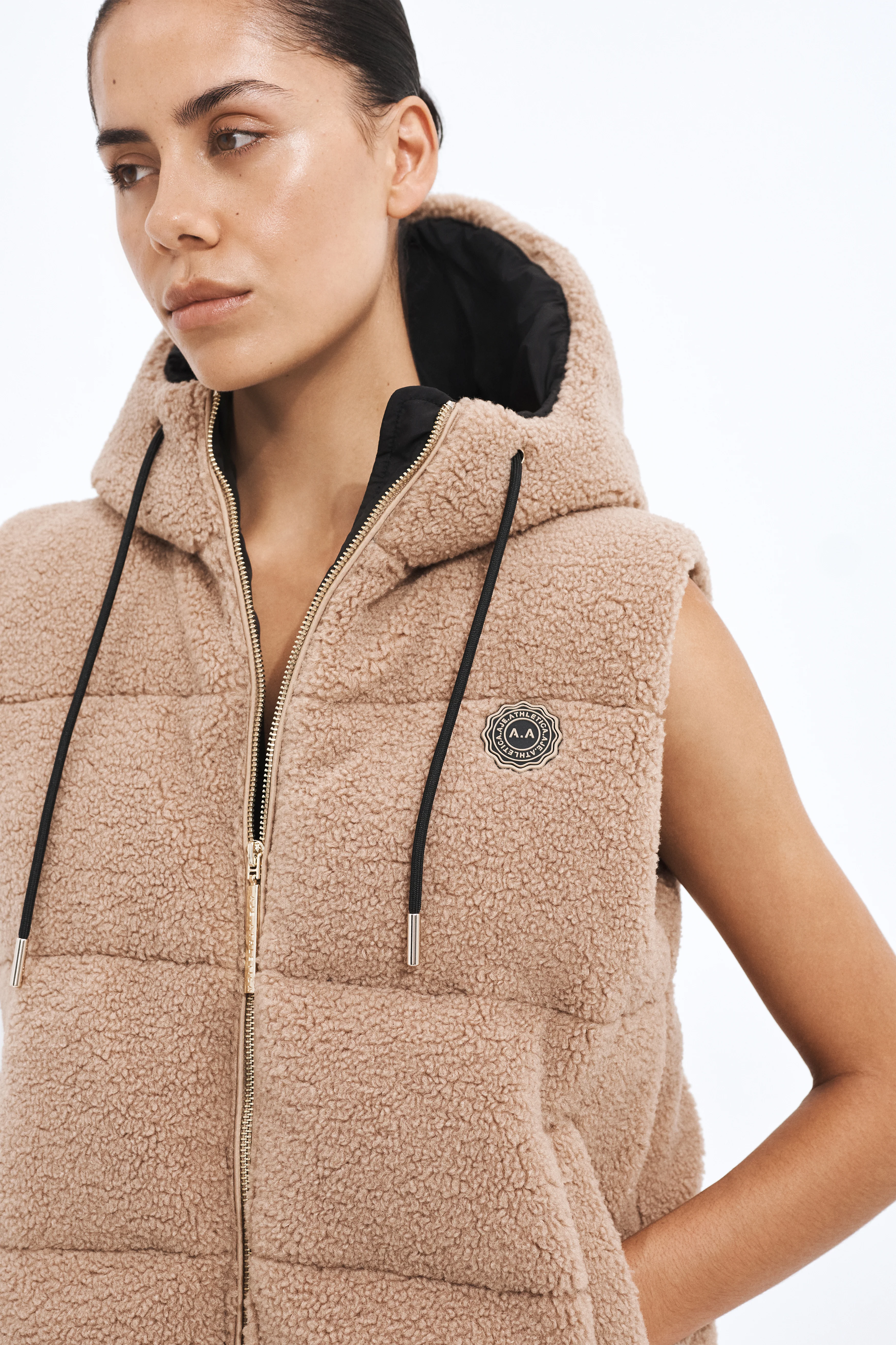 Sherpa Sleevless Vest