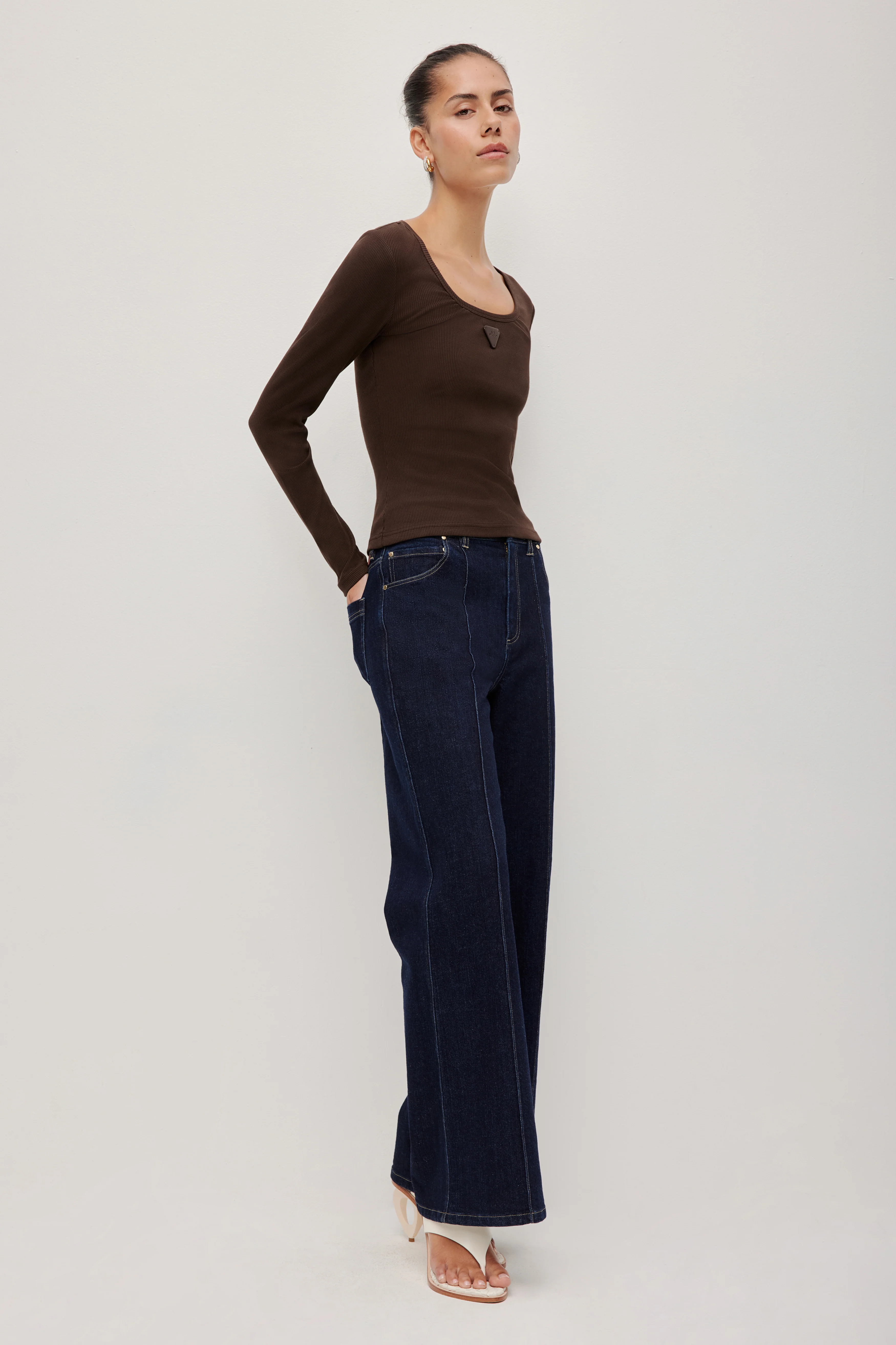 Monroe Ls Top