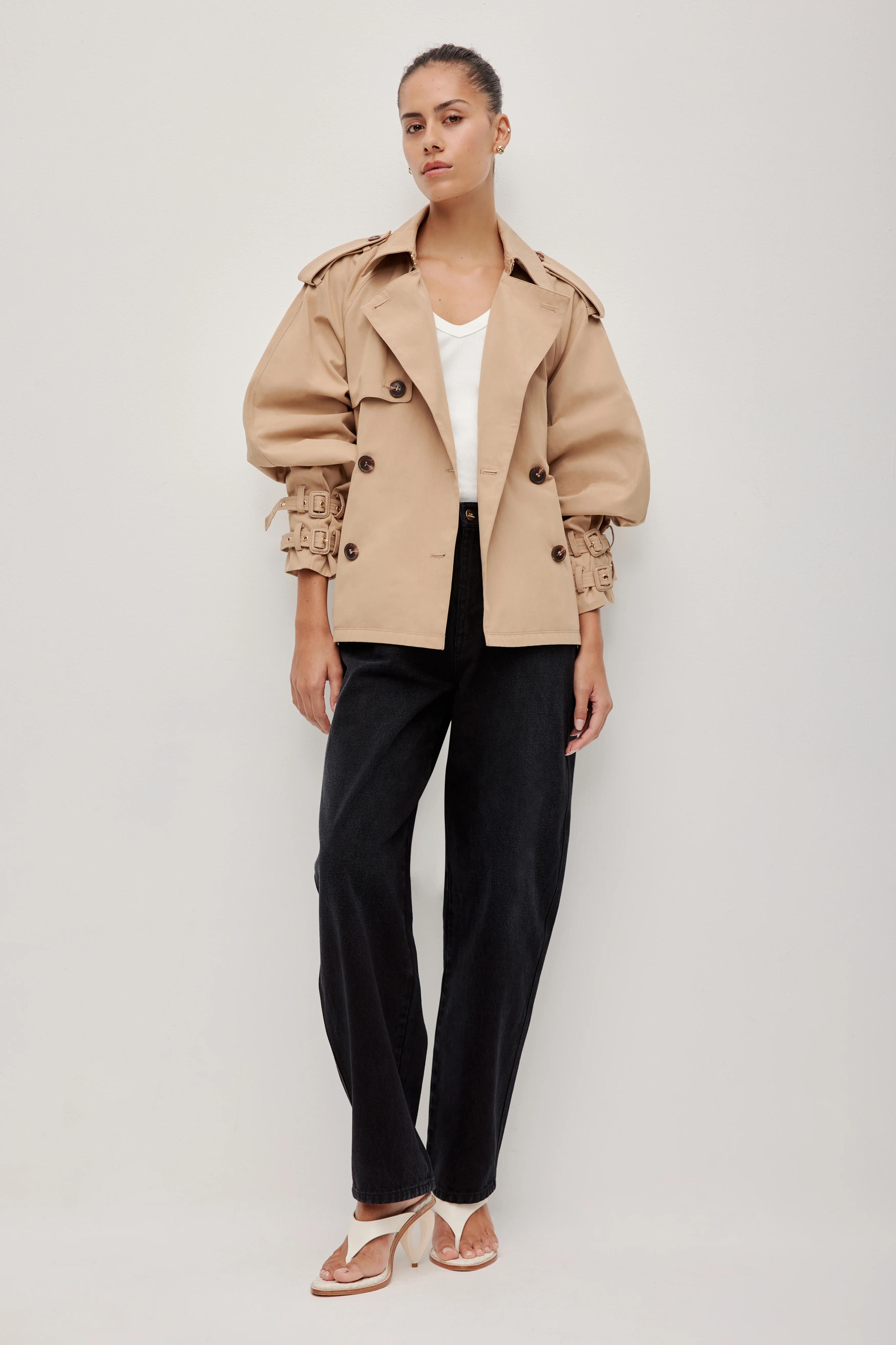 Aston Cropped Trench