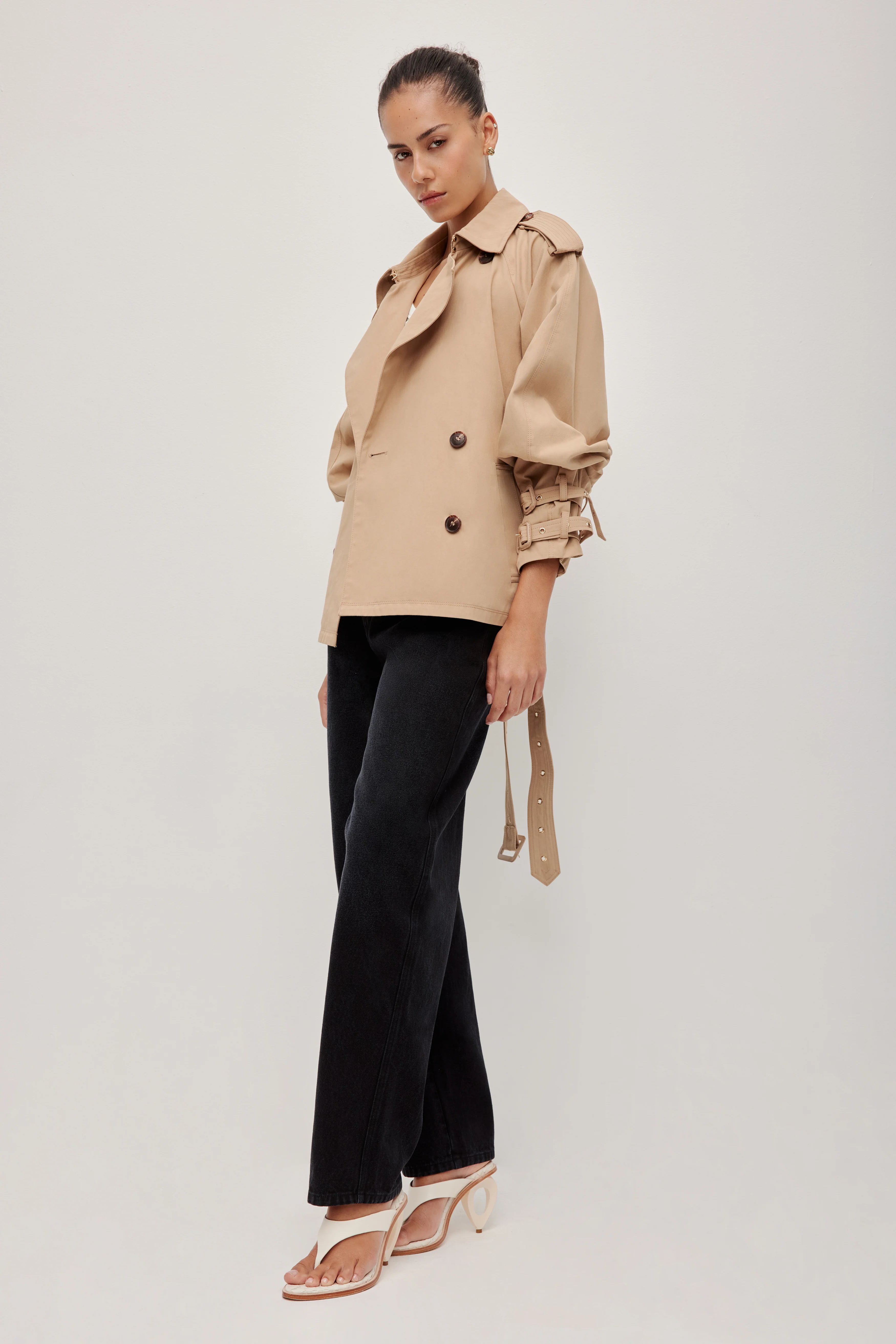 Aston Cropped Trench