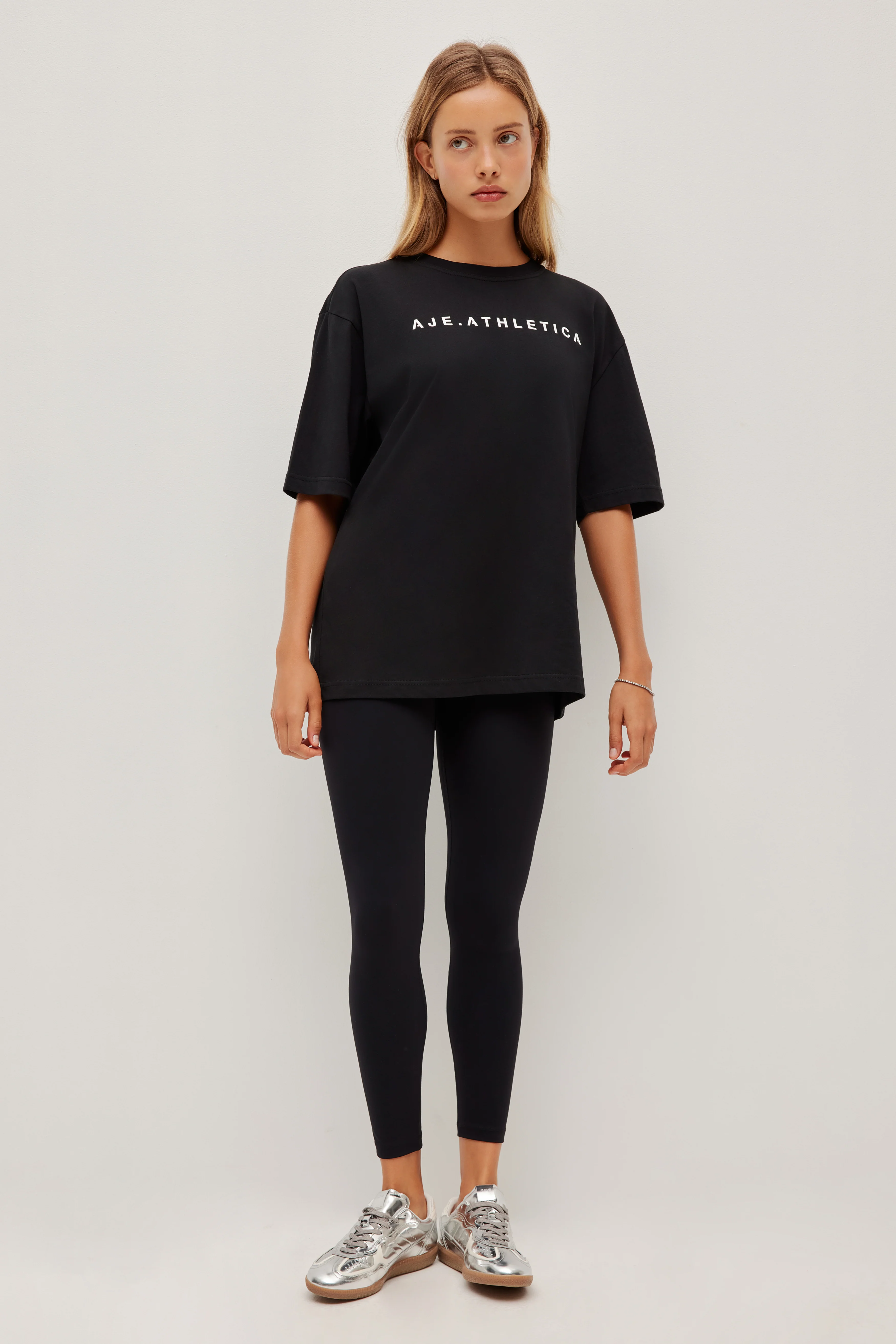 18590-original-logo-tee-102-1.webp Original Logo Tee 102