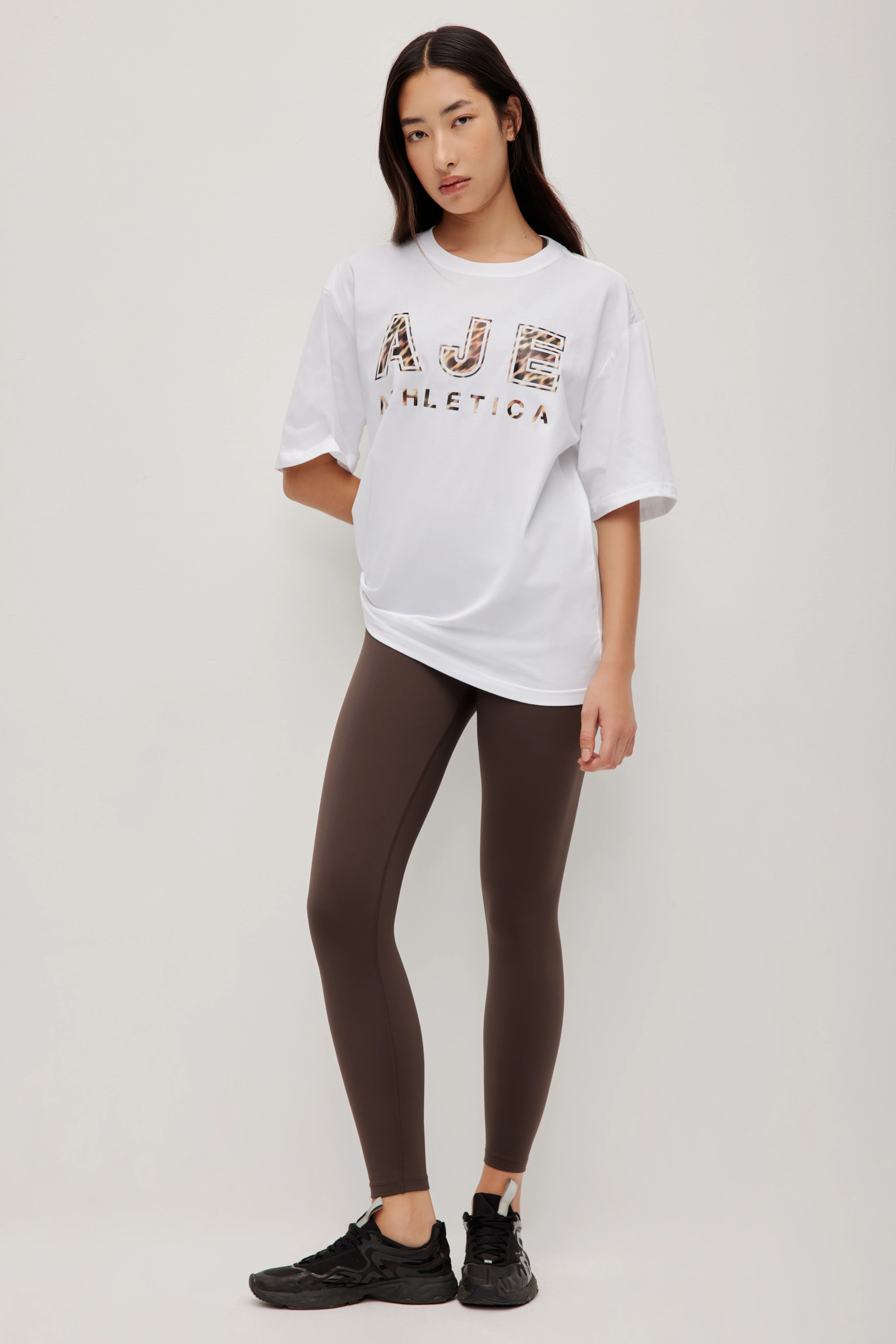 18700-blurred-leopard-tee-102-1.webp Blurred Leopard Tee 102