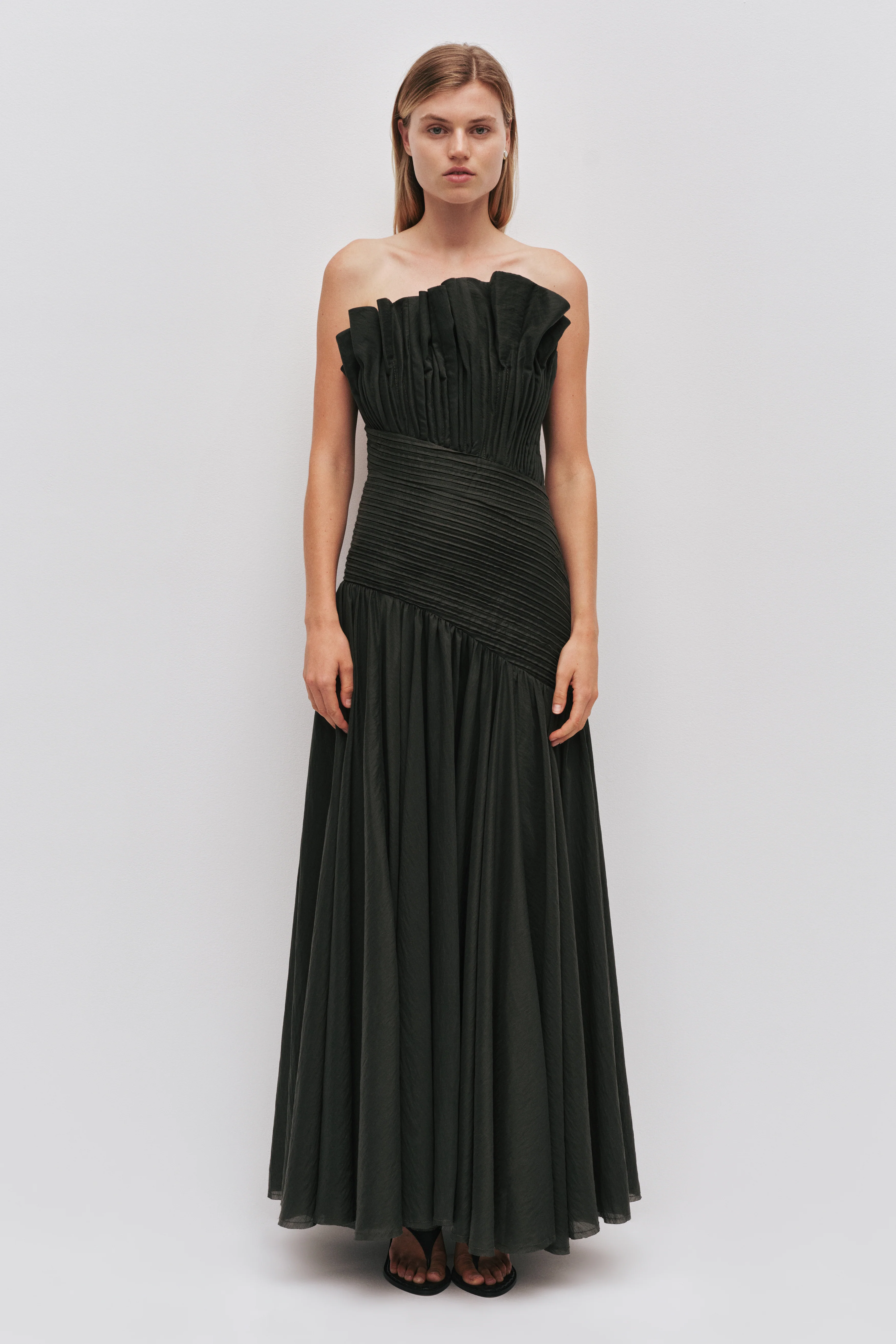 1879-aquiline-gown-1.webp Aquiline Gown