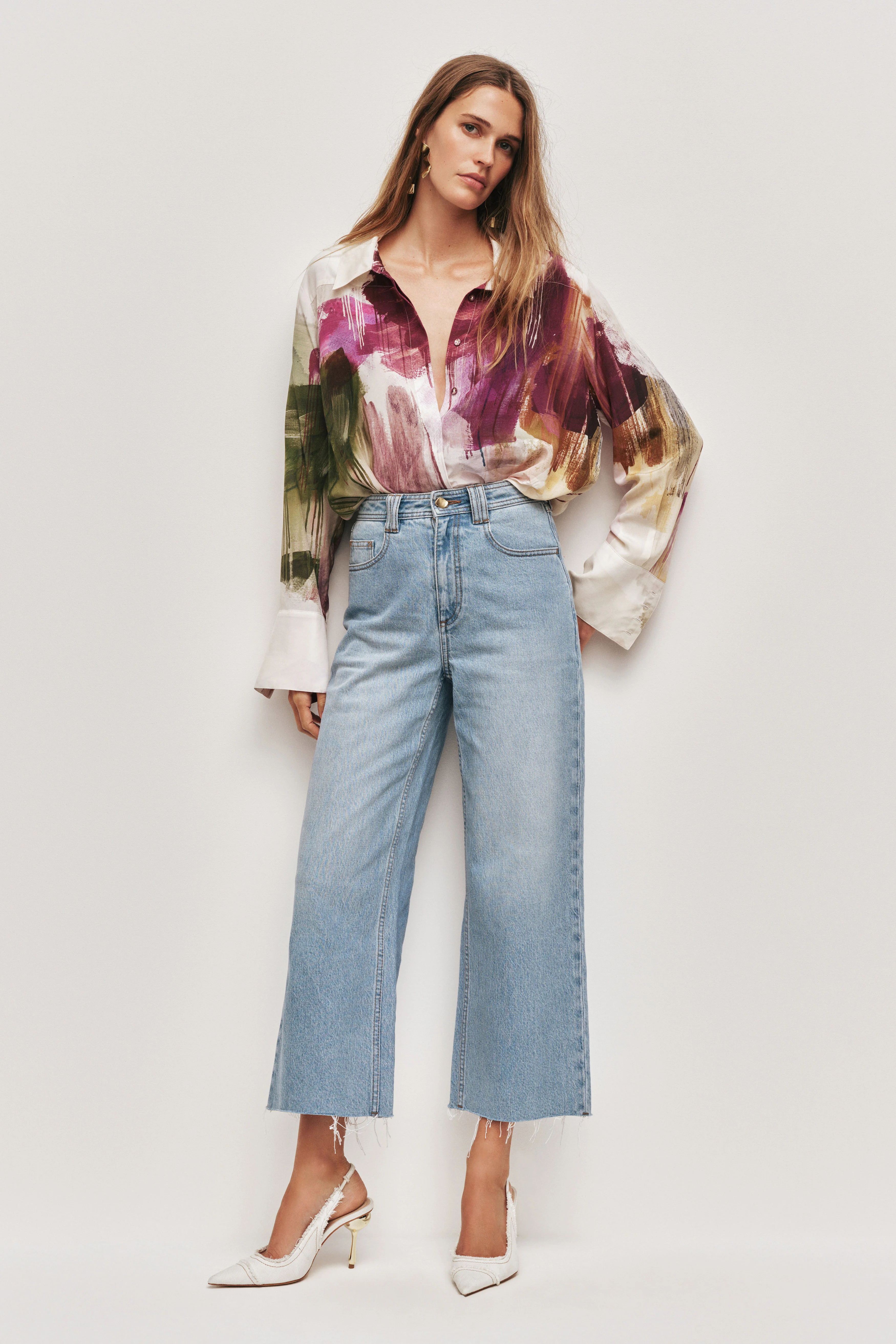 18813-eva-wide-leg-crop-jean-3.webp Eva Wide Leg Crop Jean