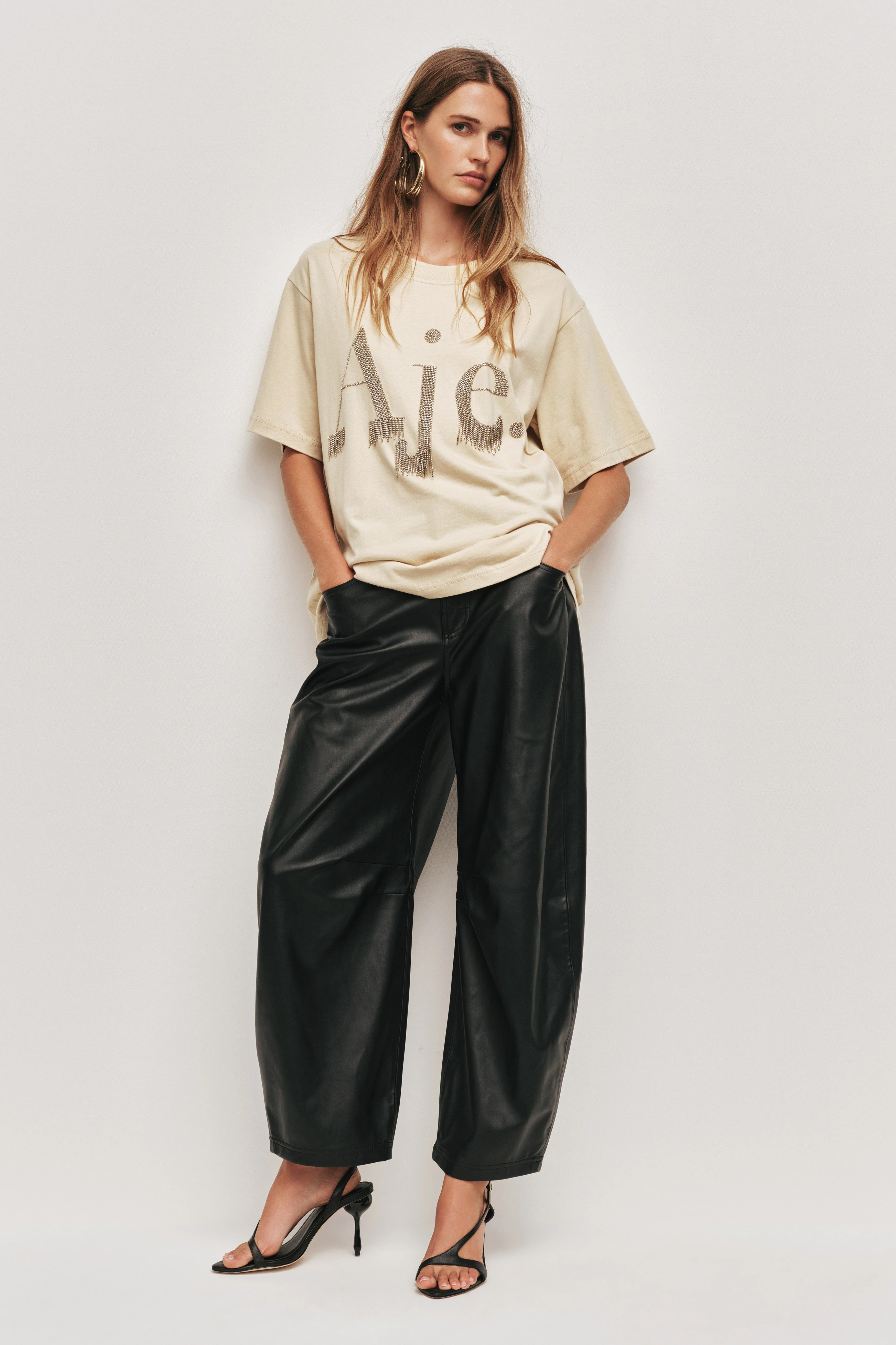 Goldie Oversized Tee
