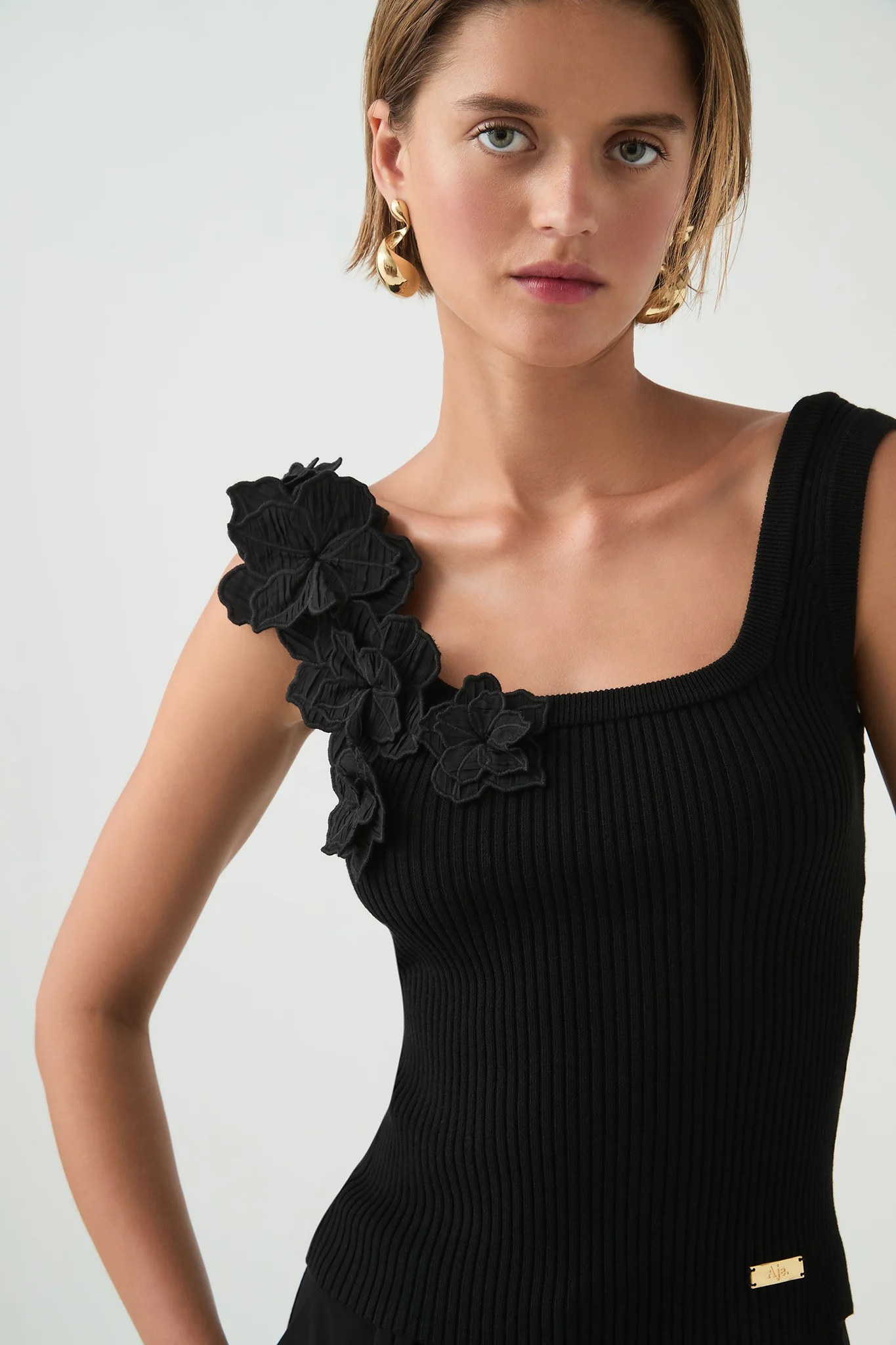 Splendour Flower Knit Tank