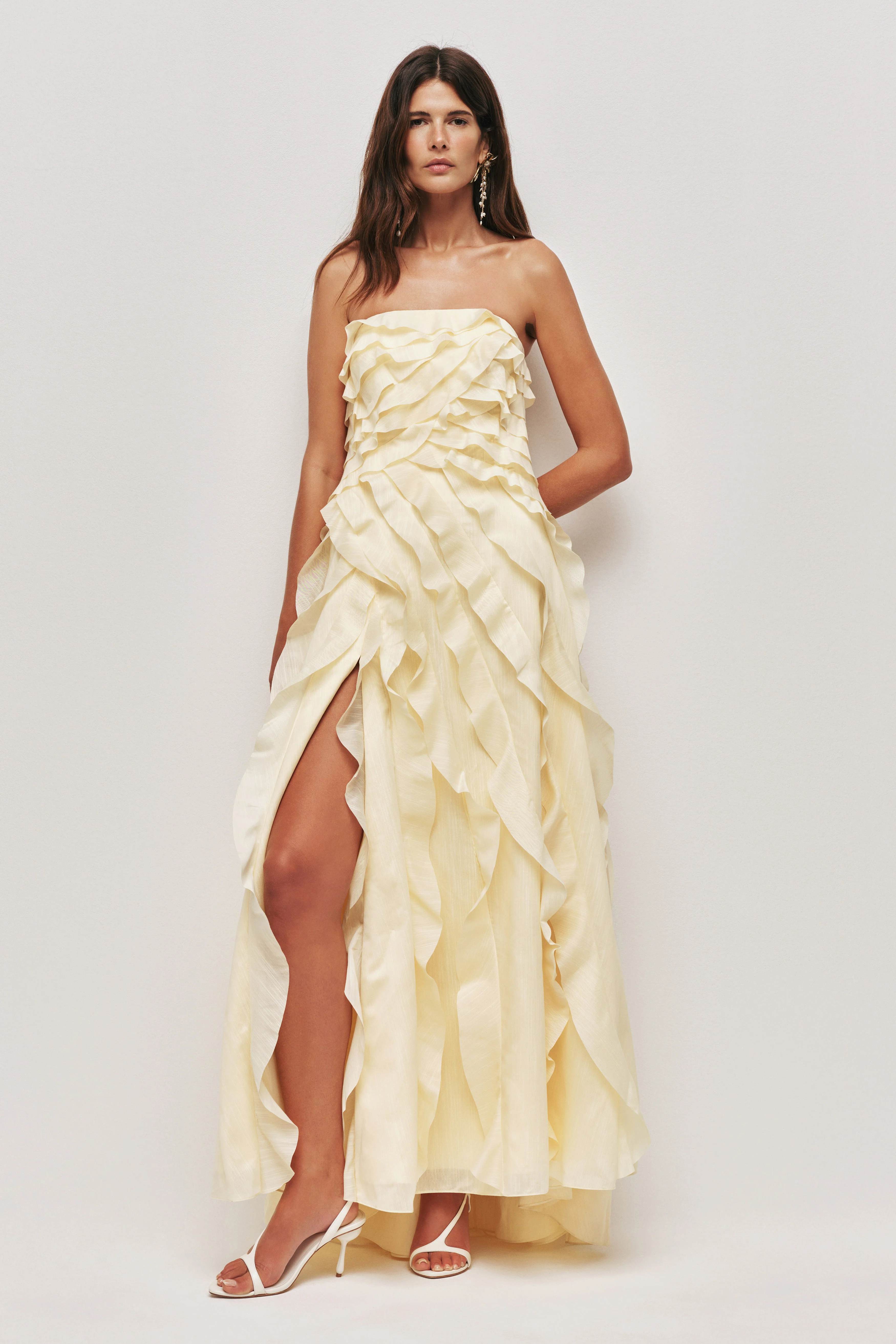 2040-allairie-gown-1.webp Allairie Gown