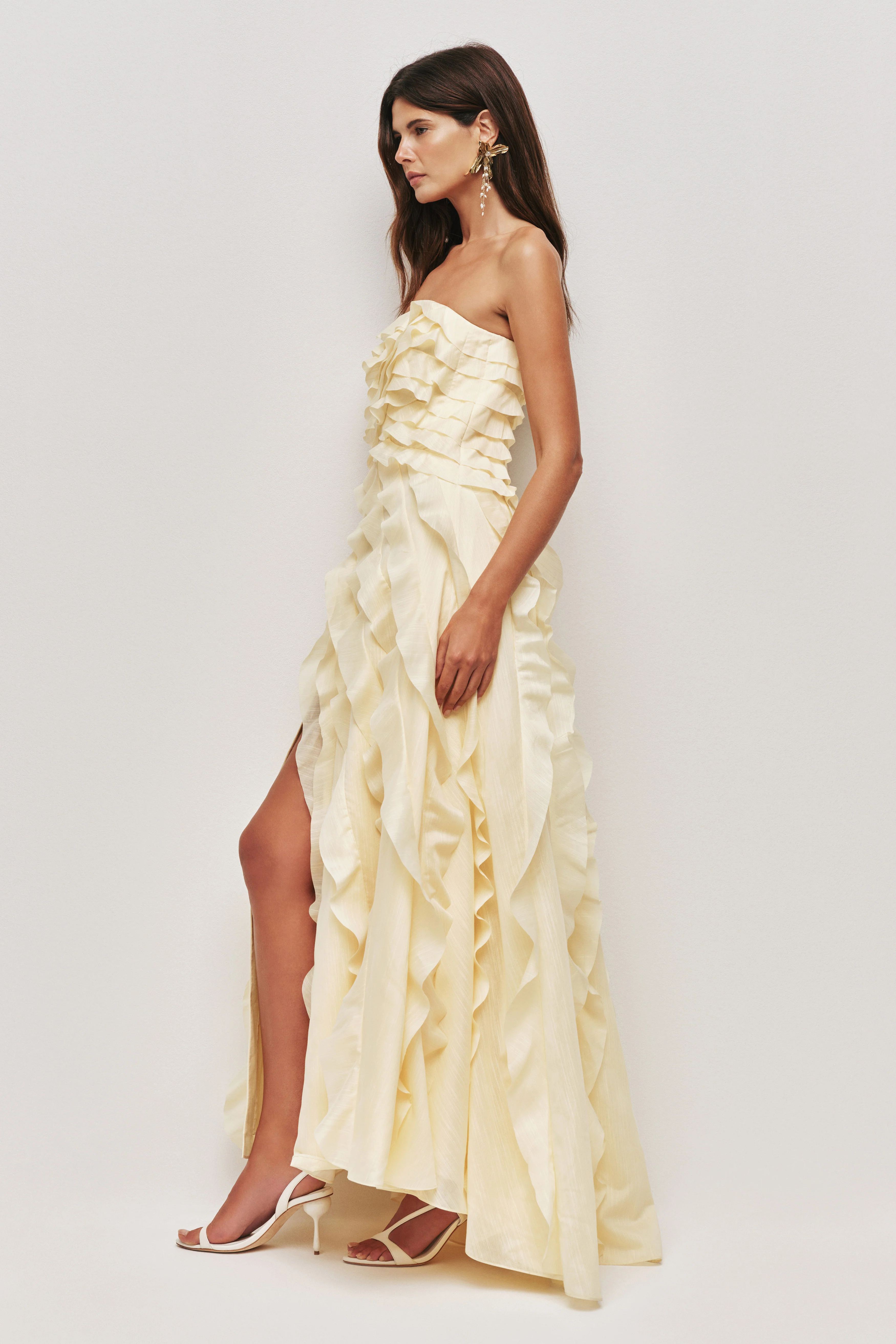 2040-allairie-gown-3.webp Allairie Gown