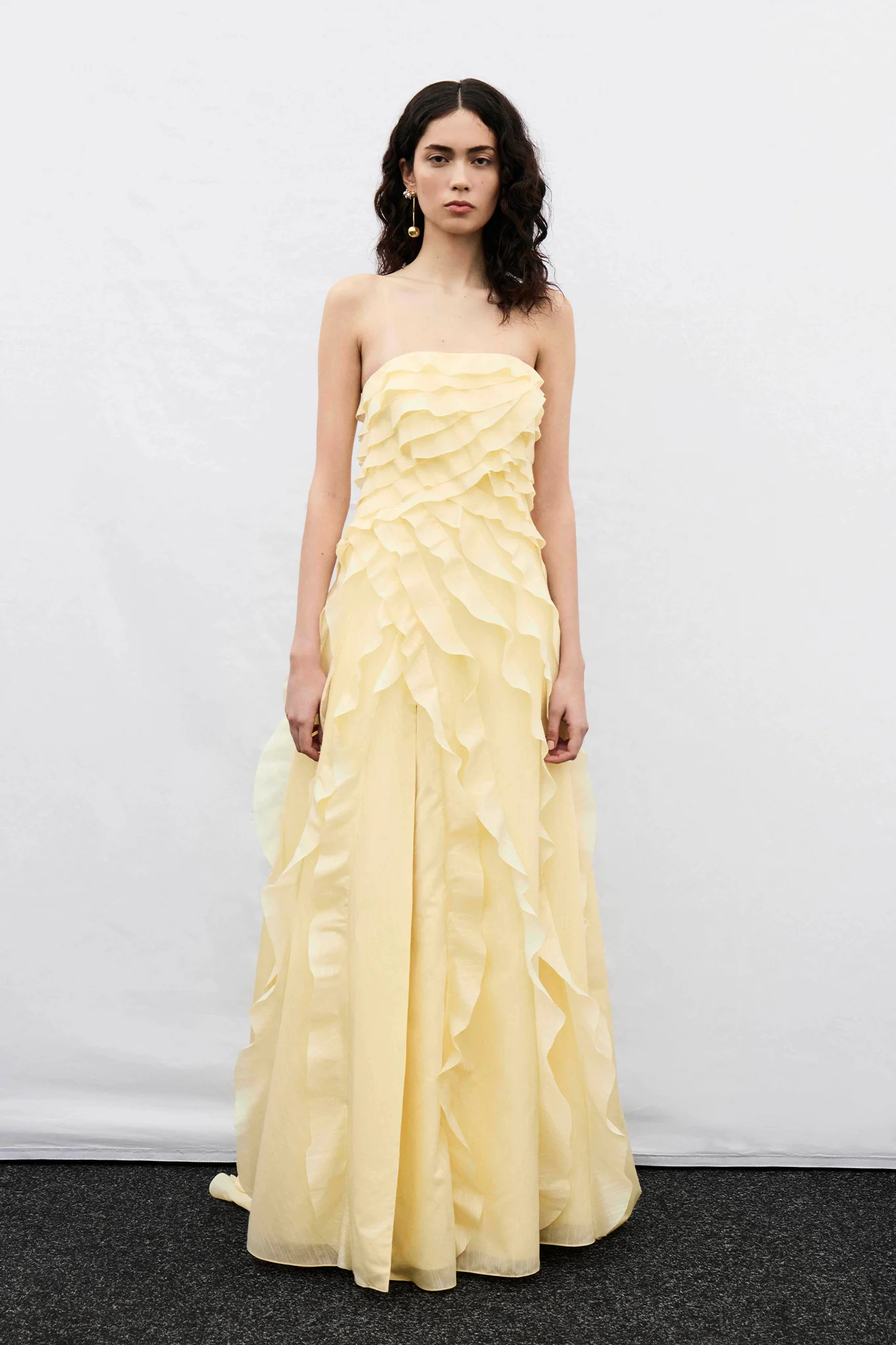 2040-allairie-gown-6.webp Allairie Gown
