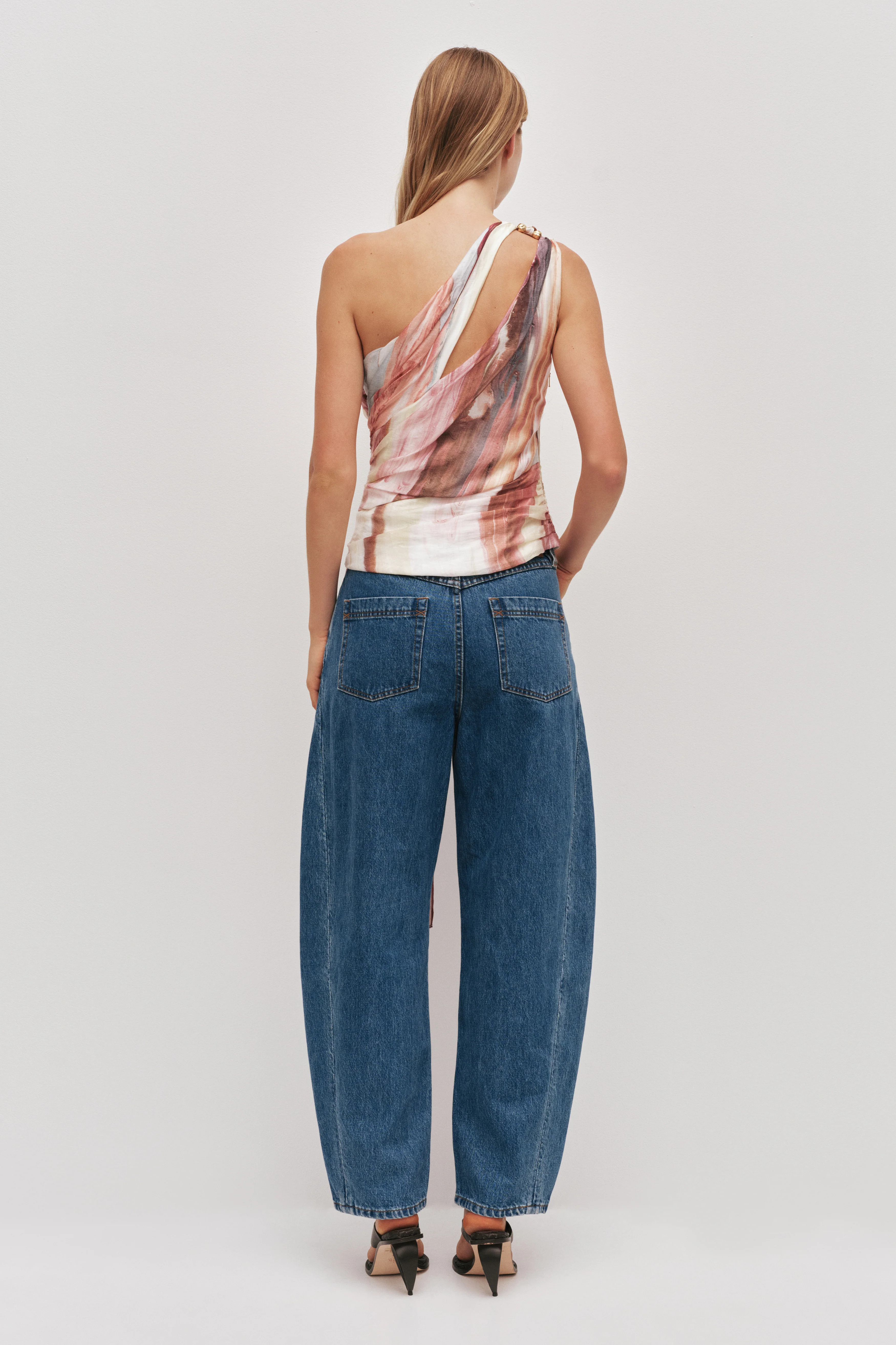 Capture One Shoulder Top