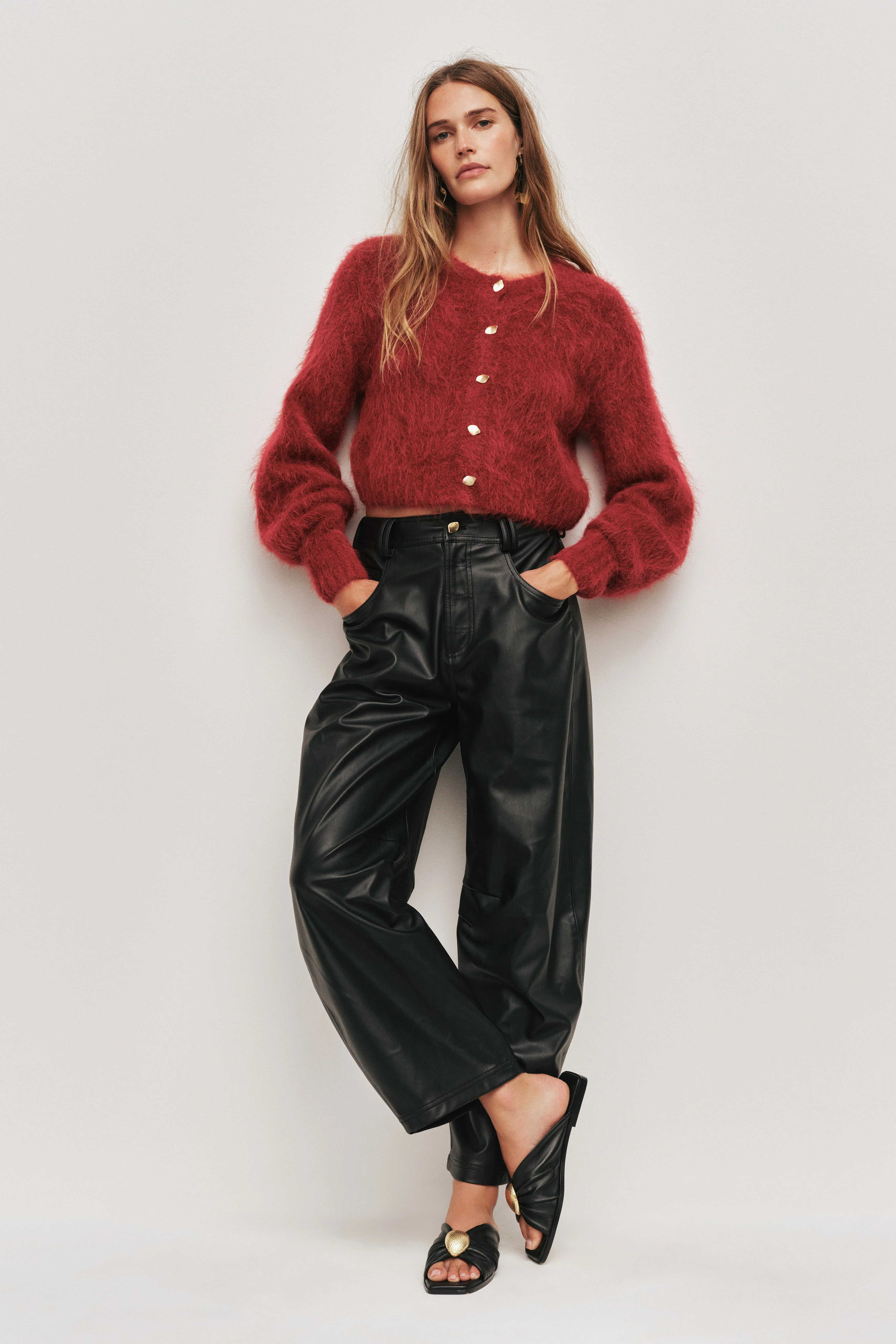 2332-celine-fluffy-cardigan-1.webp Celine Fluffy Cardigan