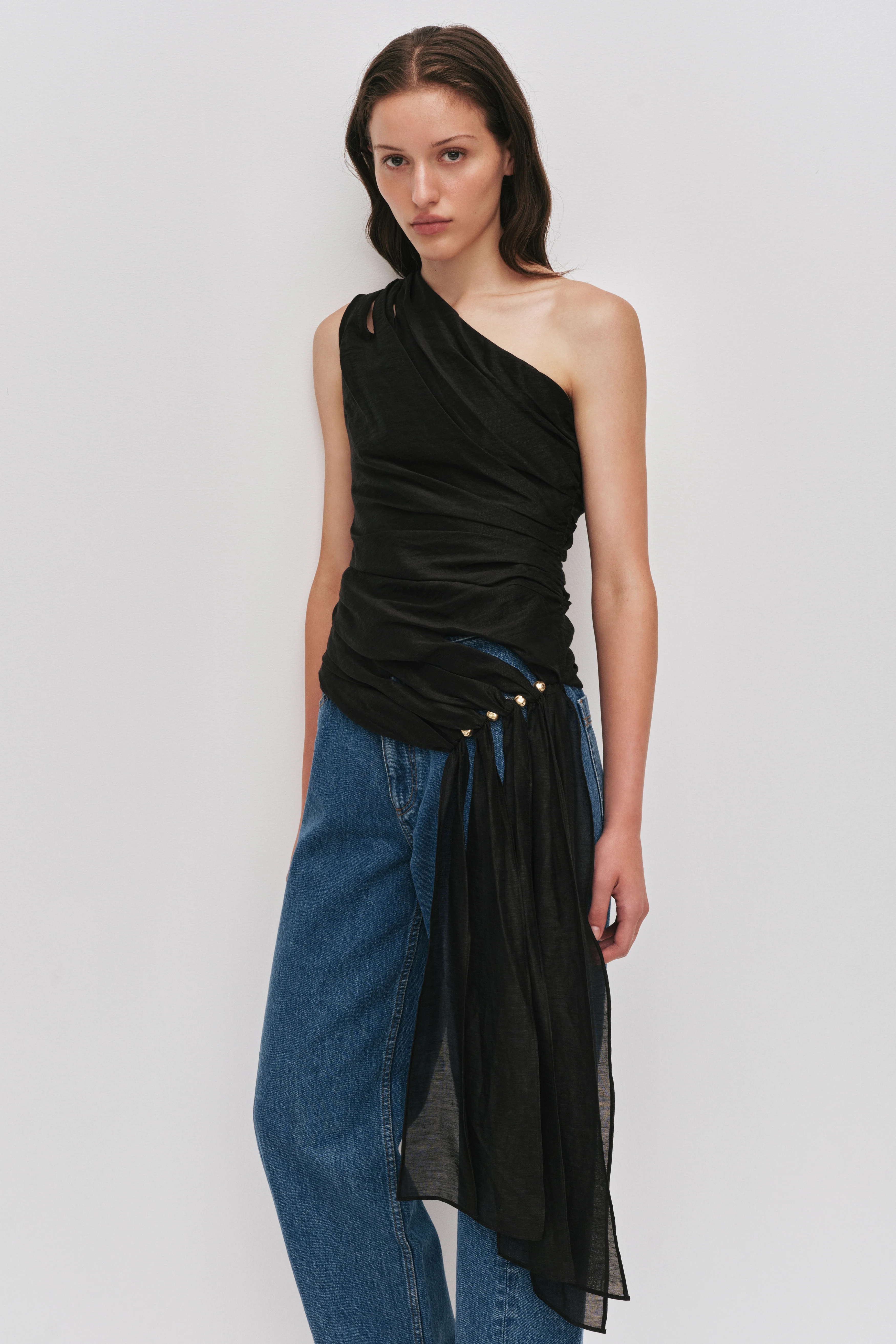 Capture One Shoulder Top