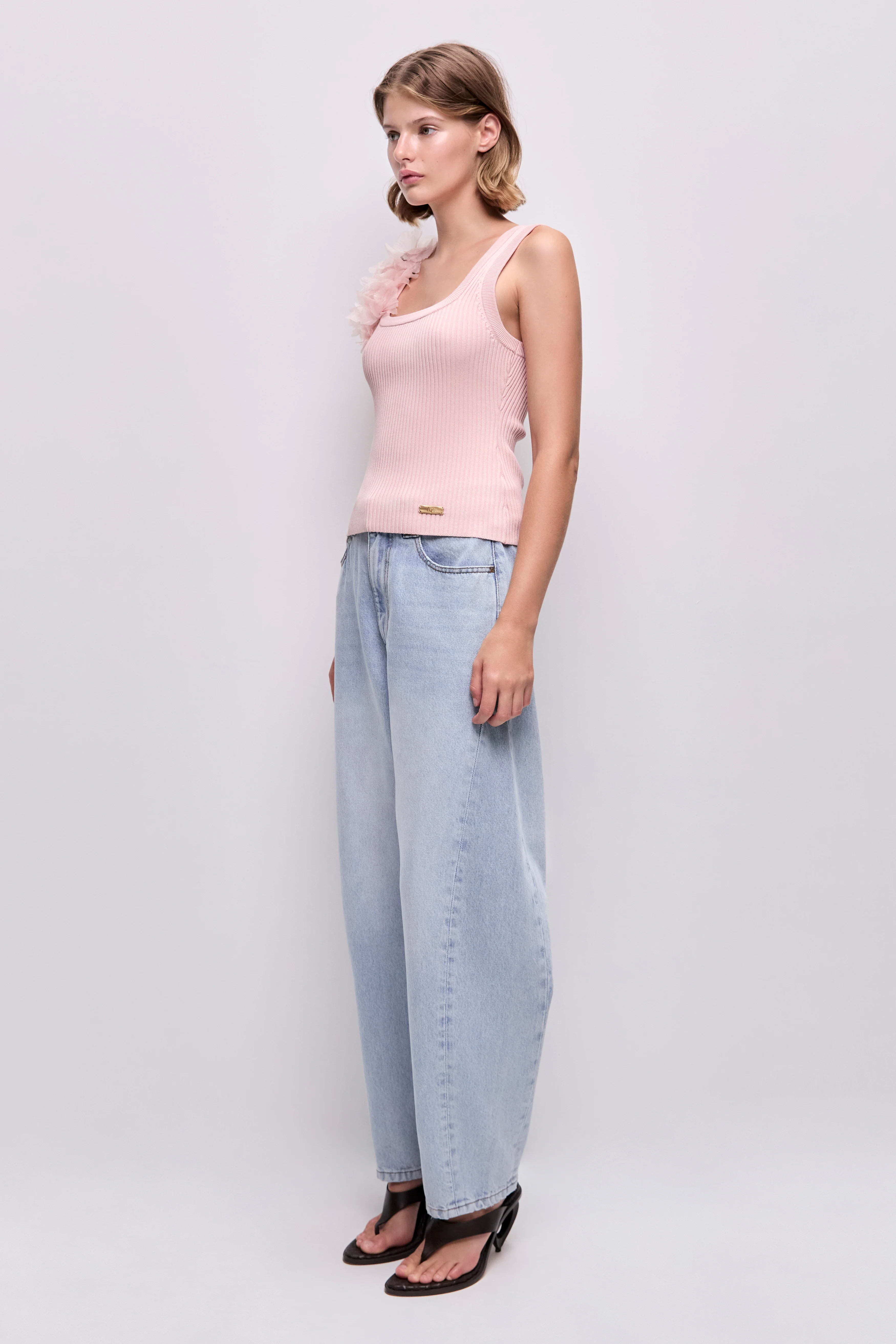 2607-pamela-flower-knit-tank-5.webp Pamela Flower Knit Tank