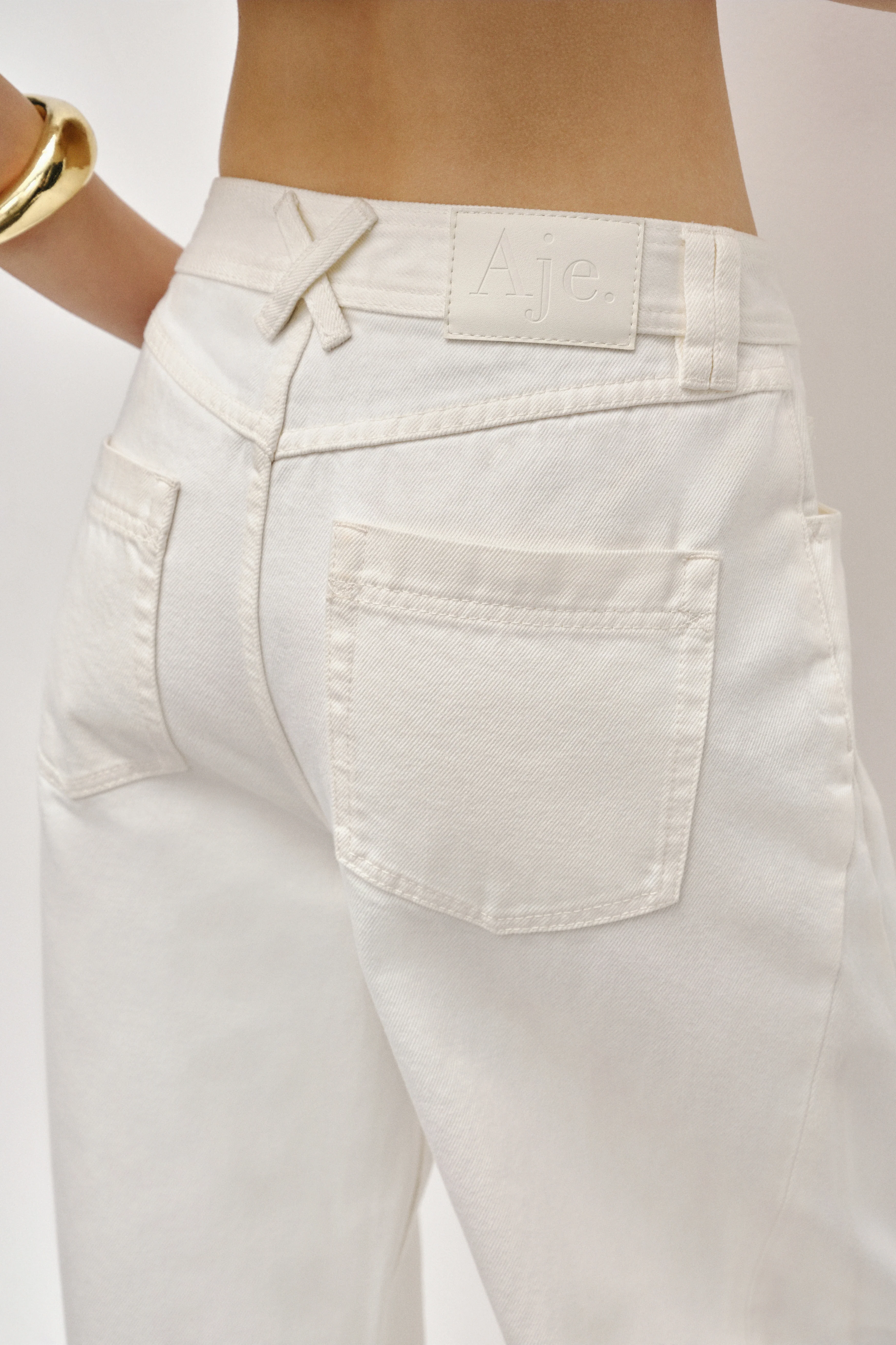 Stevie Barrel Ankle Jean