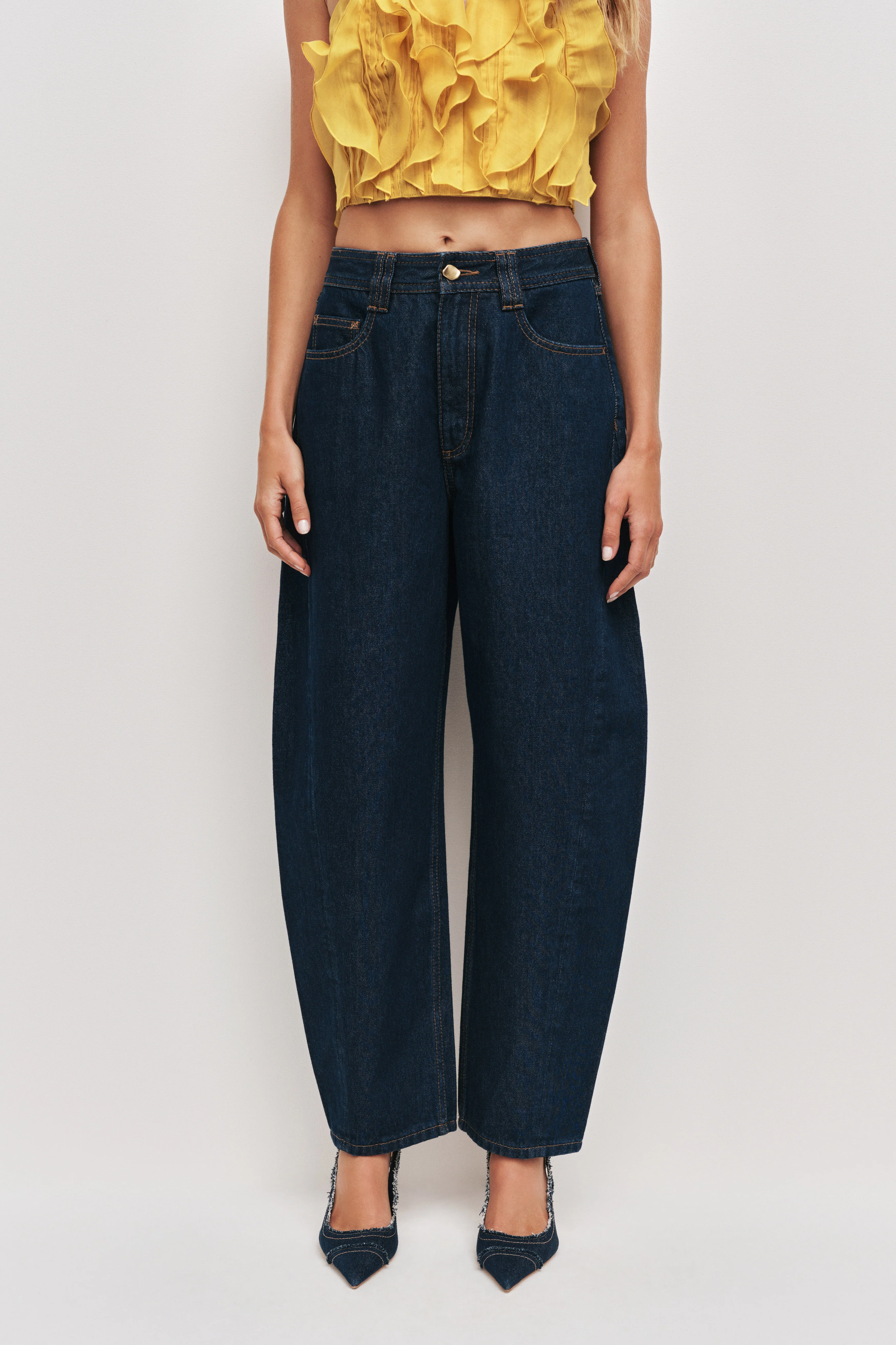 Stevie Barrel Ankle Jean