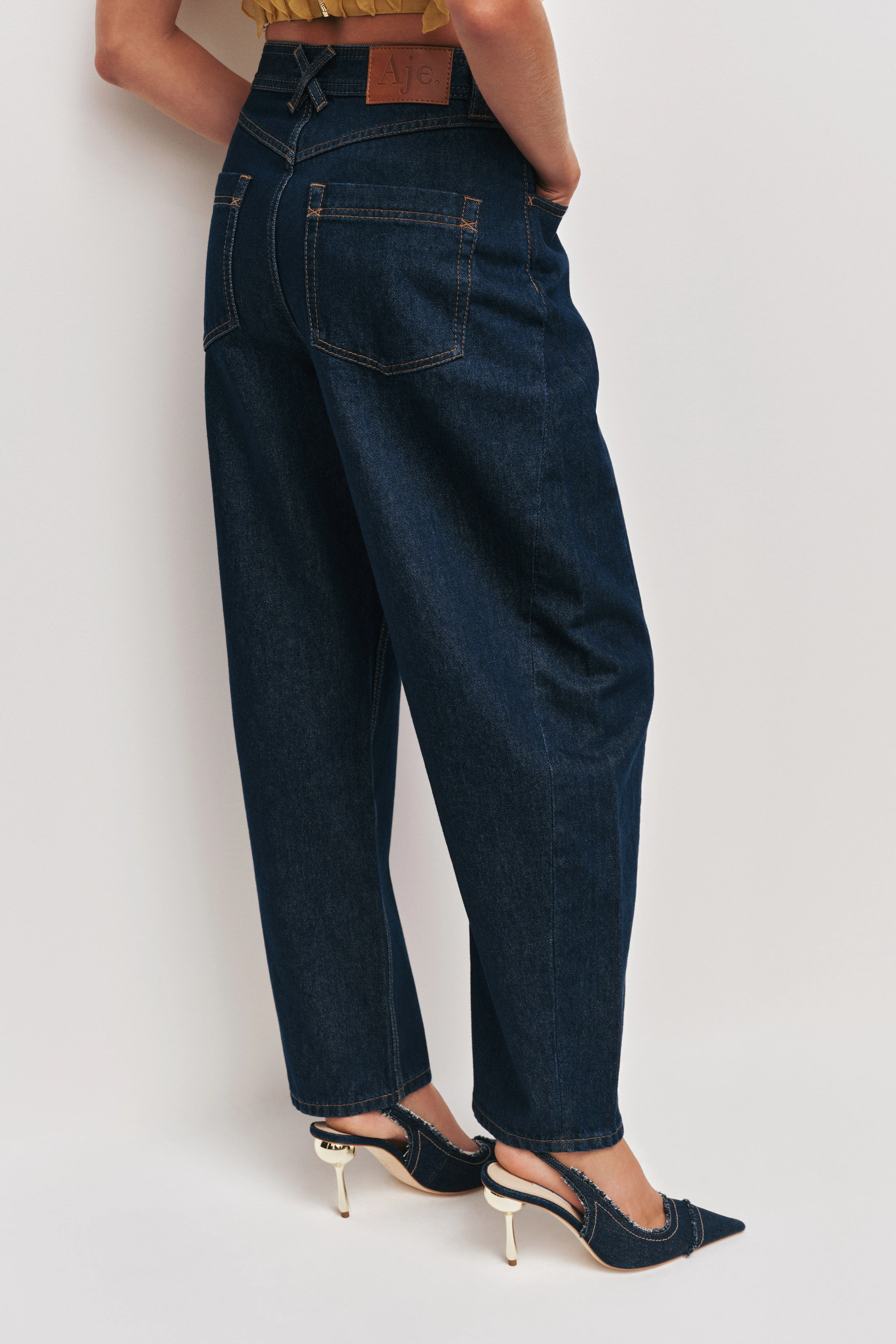 Stevie Barrel Ankle Jean