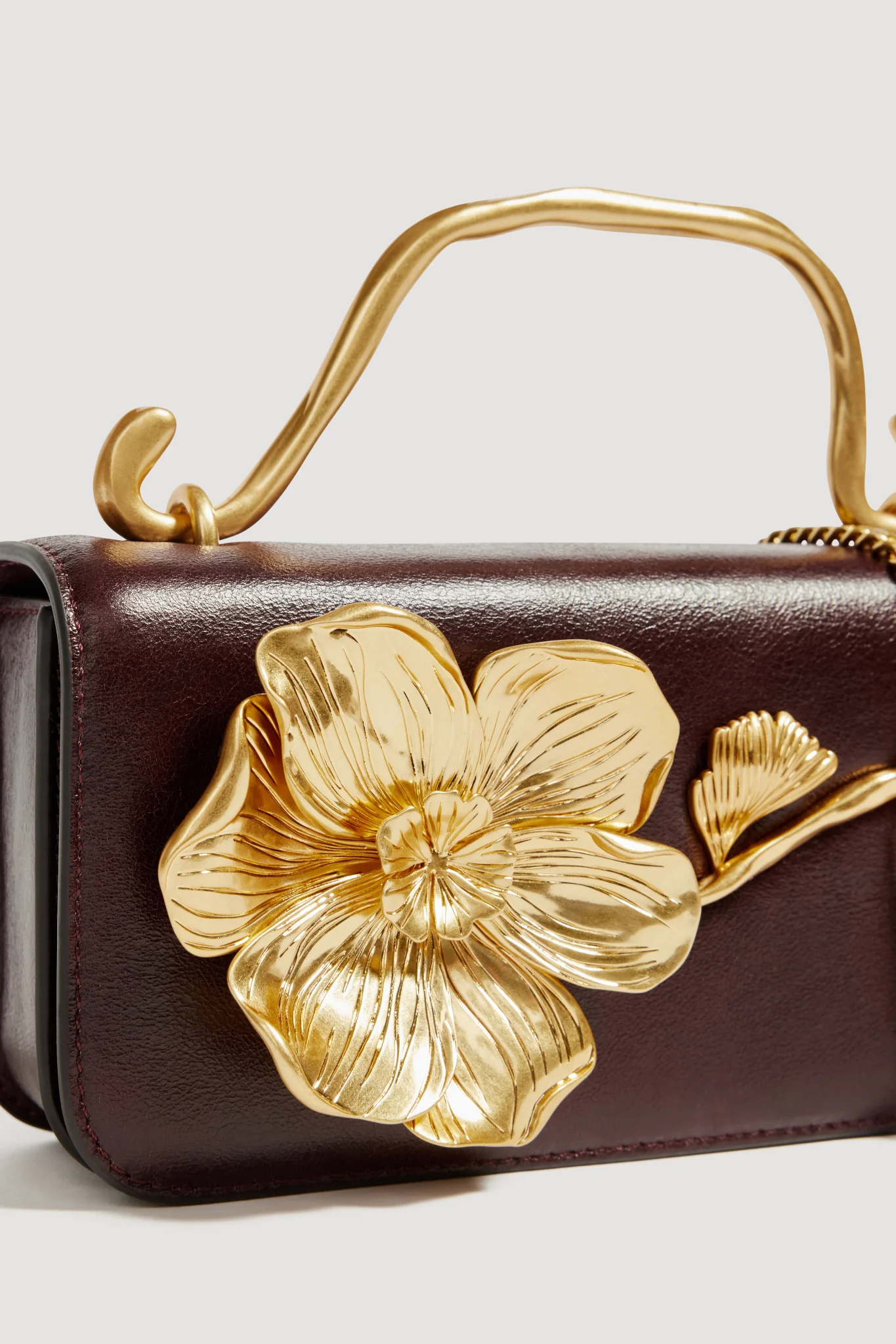 Celeste Flower Clutch