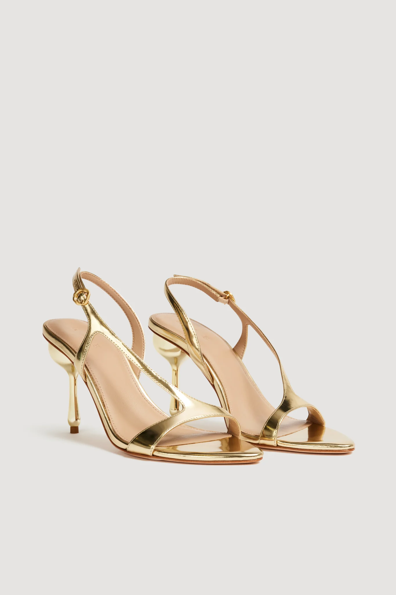 Elan Asymmetric Droplet Heel