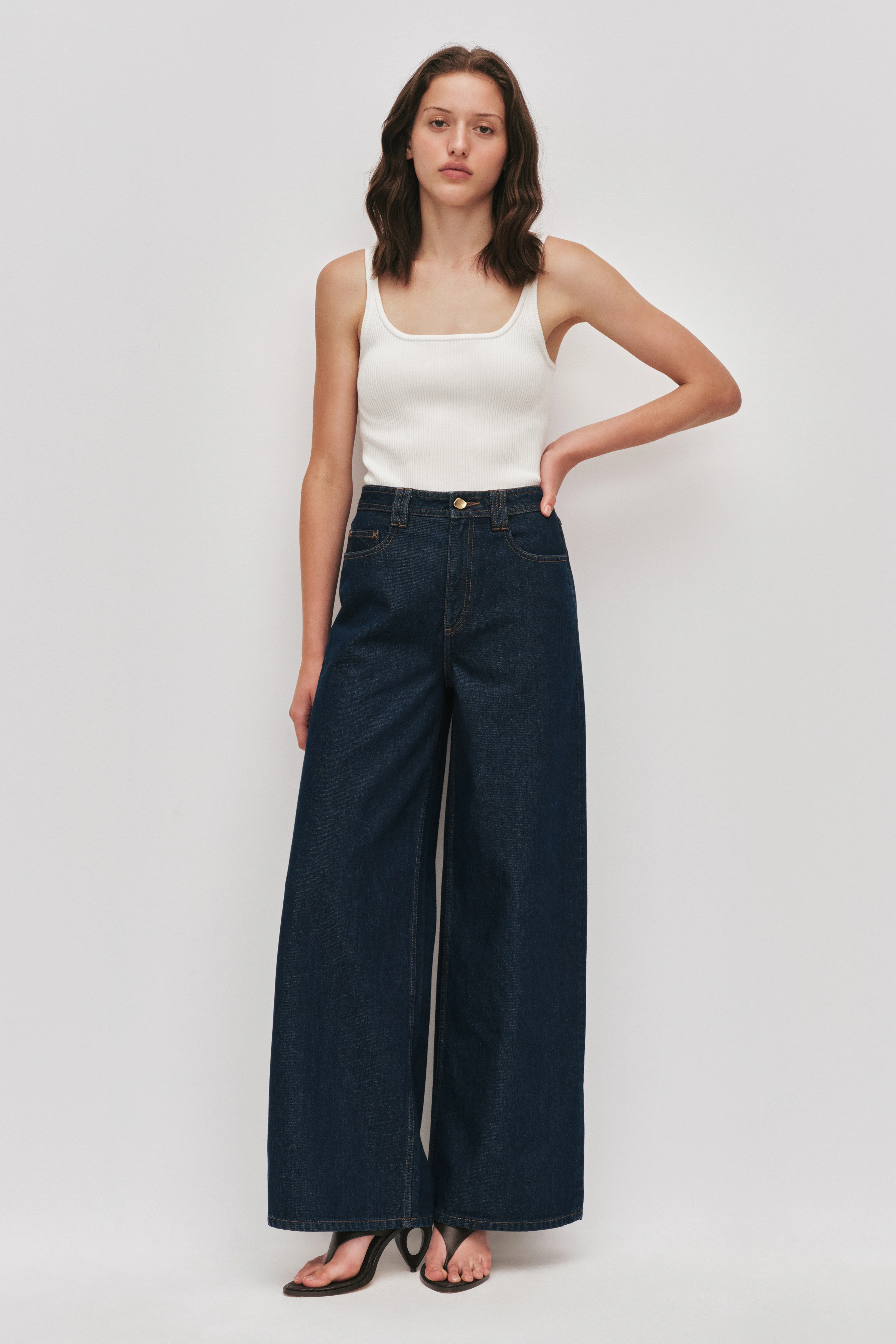 3132-rylan-extra-wide-leg-jean-1.webp Rylan Extra Wide Leg Jean