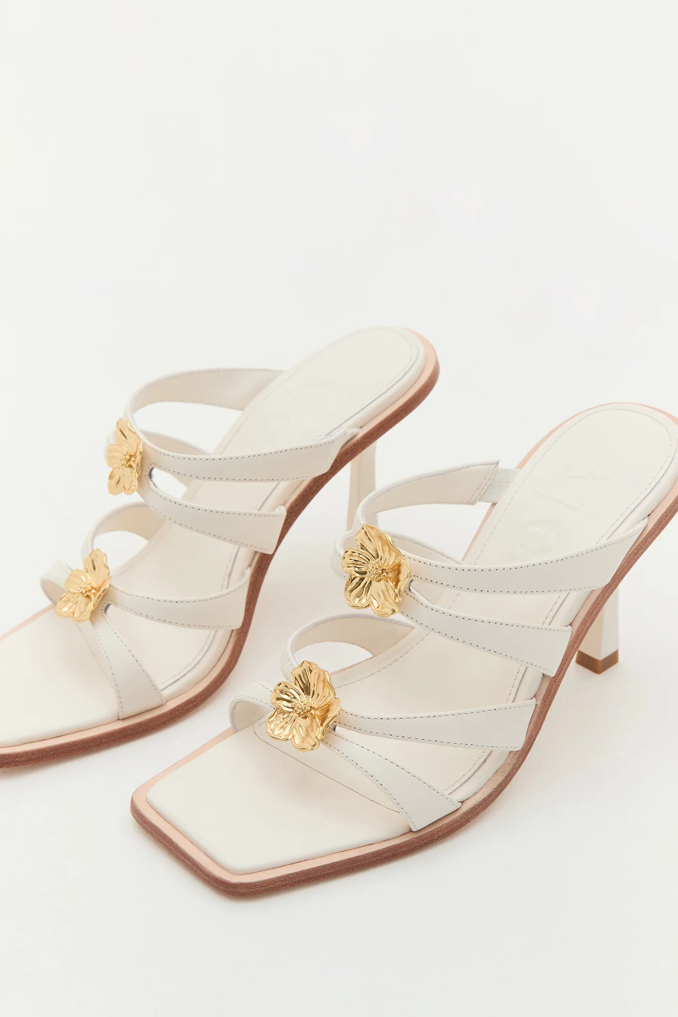 Aventura Heel
