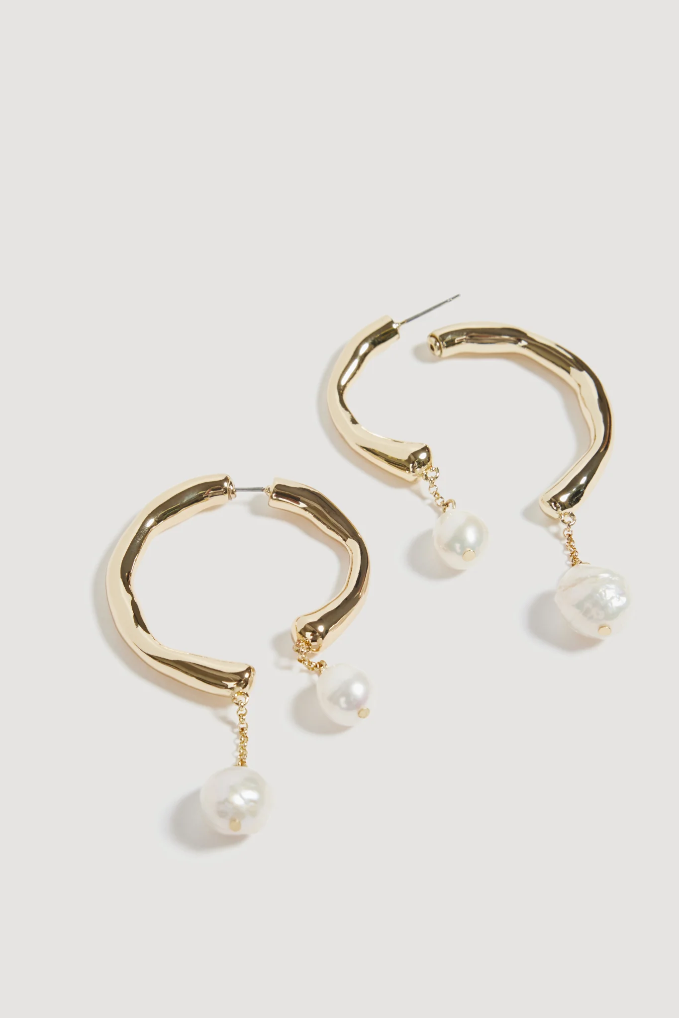 Talla Pearl Drop Hoop