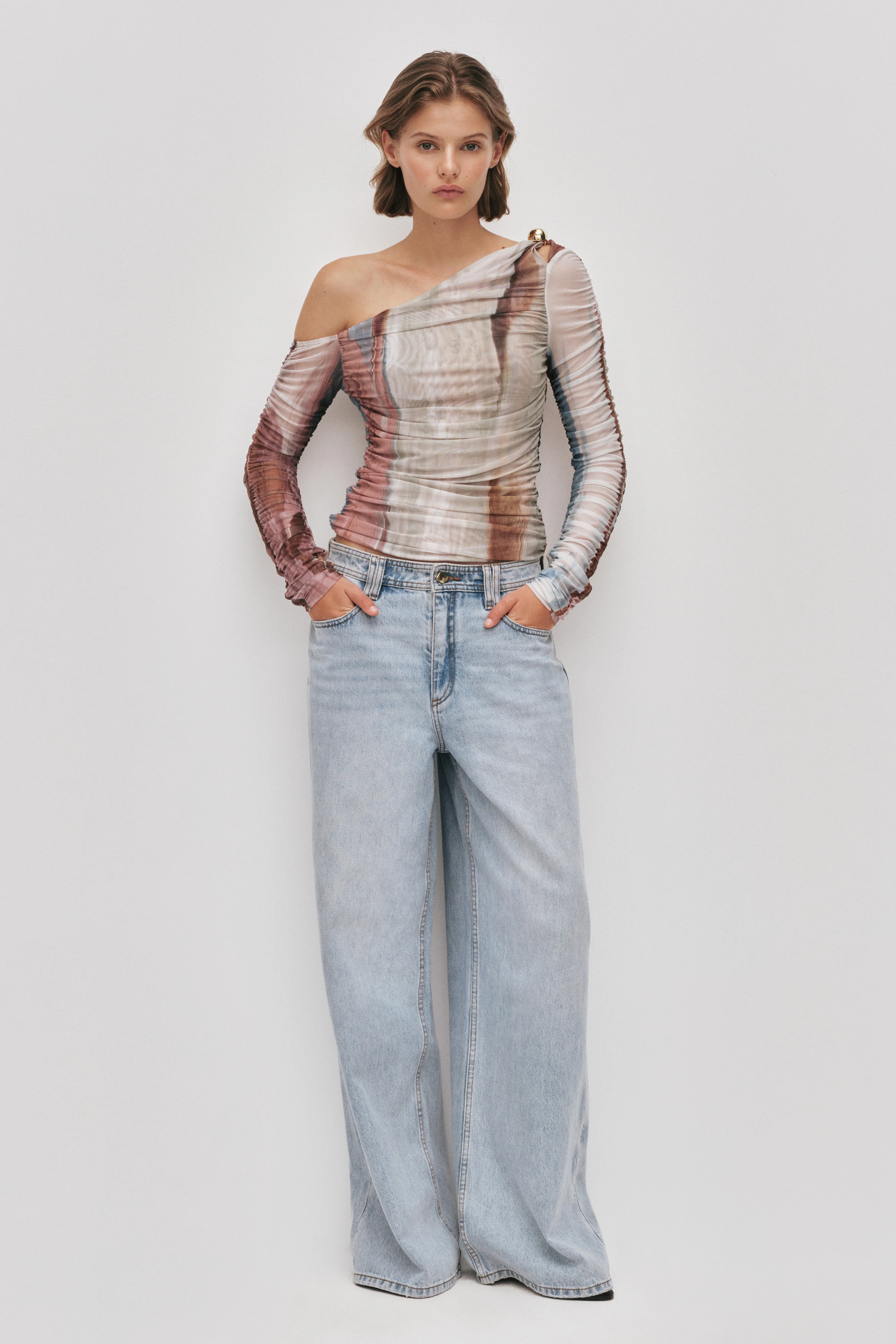 Elaria Long Sleeve Mesh Top