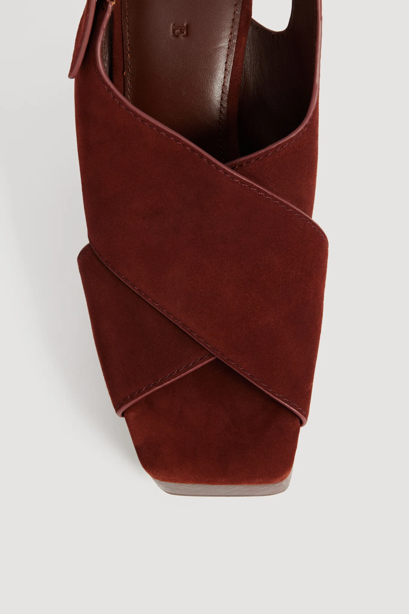 Quinn Tall Clog