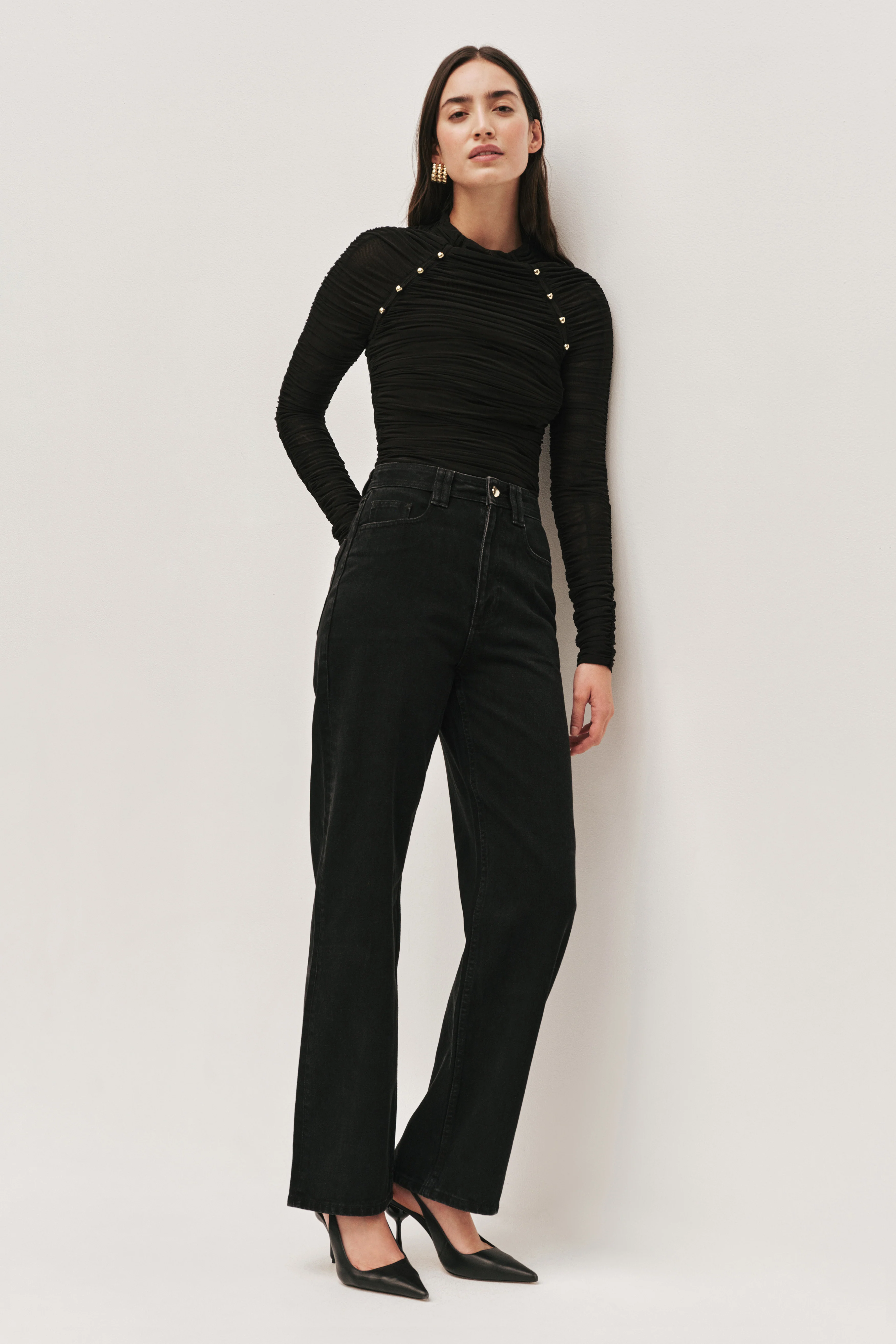 3678-carline-gathered-mesh-top-4.webp Carline Gathered Mesh Top