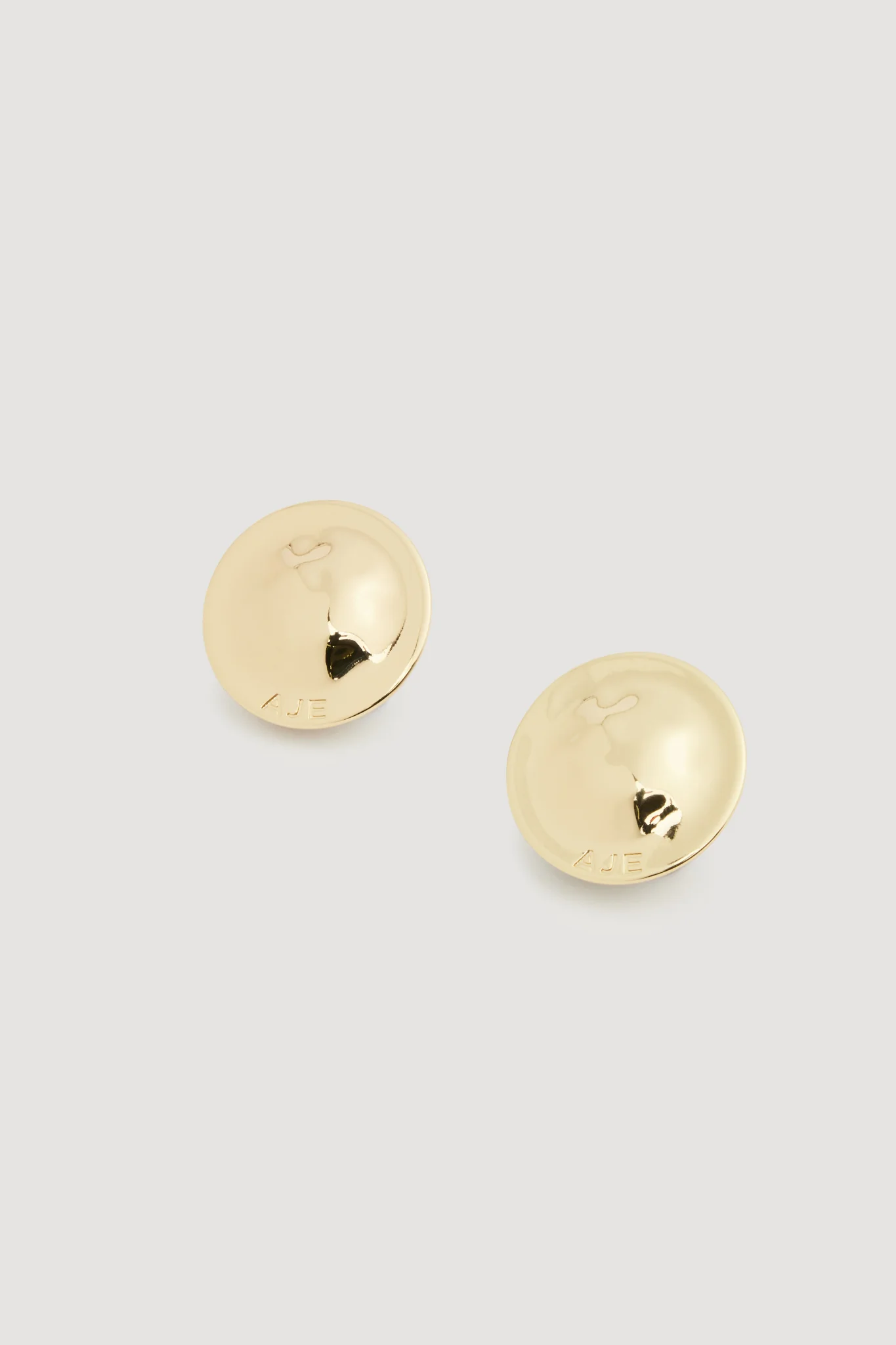 Jasmine Stud