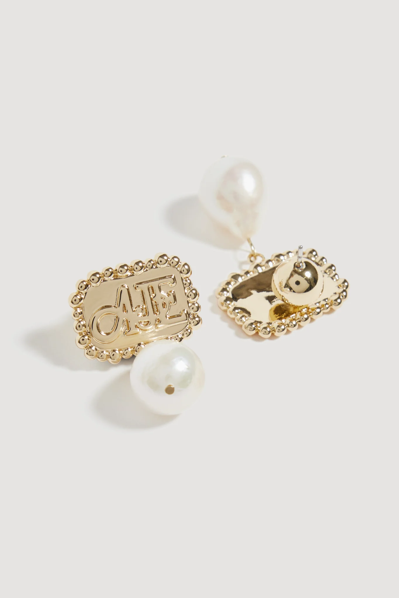 Aestra Pearl Drop Logo Earring