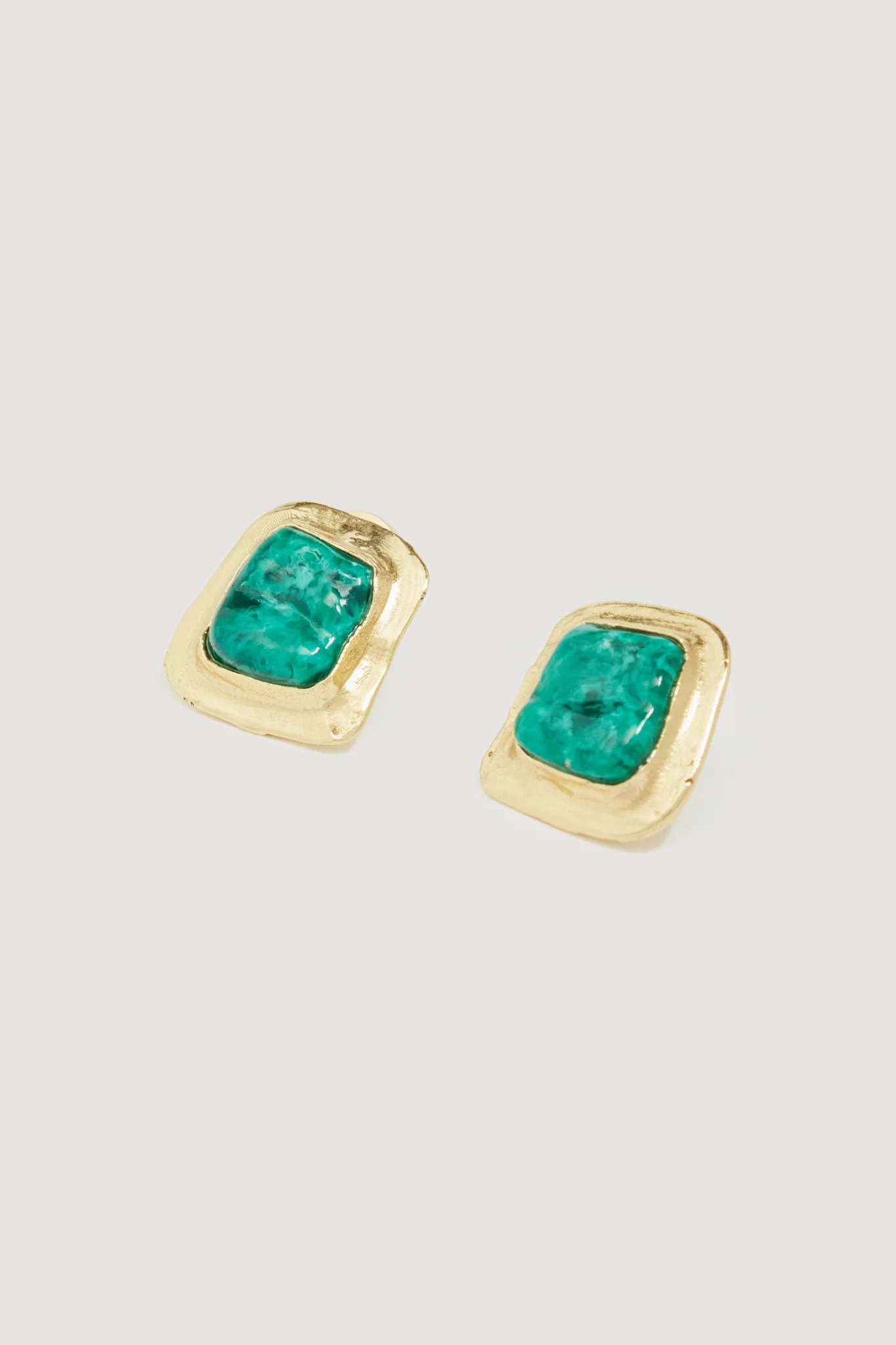 Amelia Stud Earring