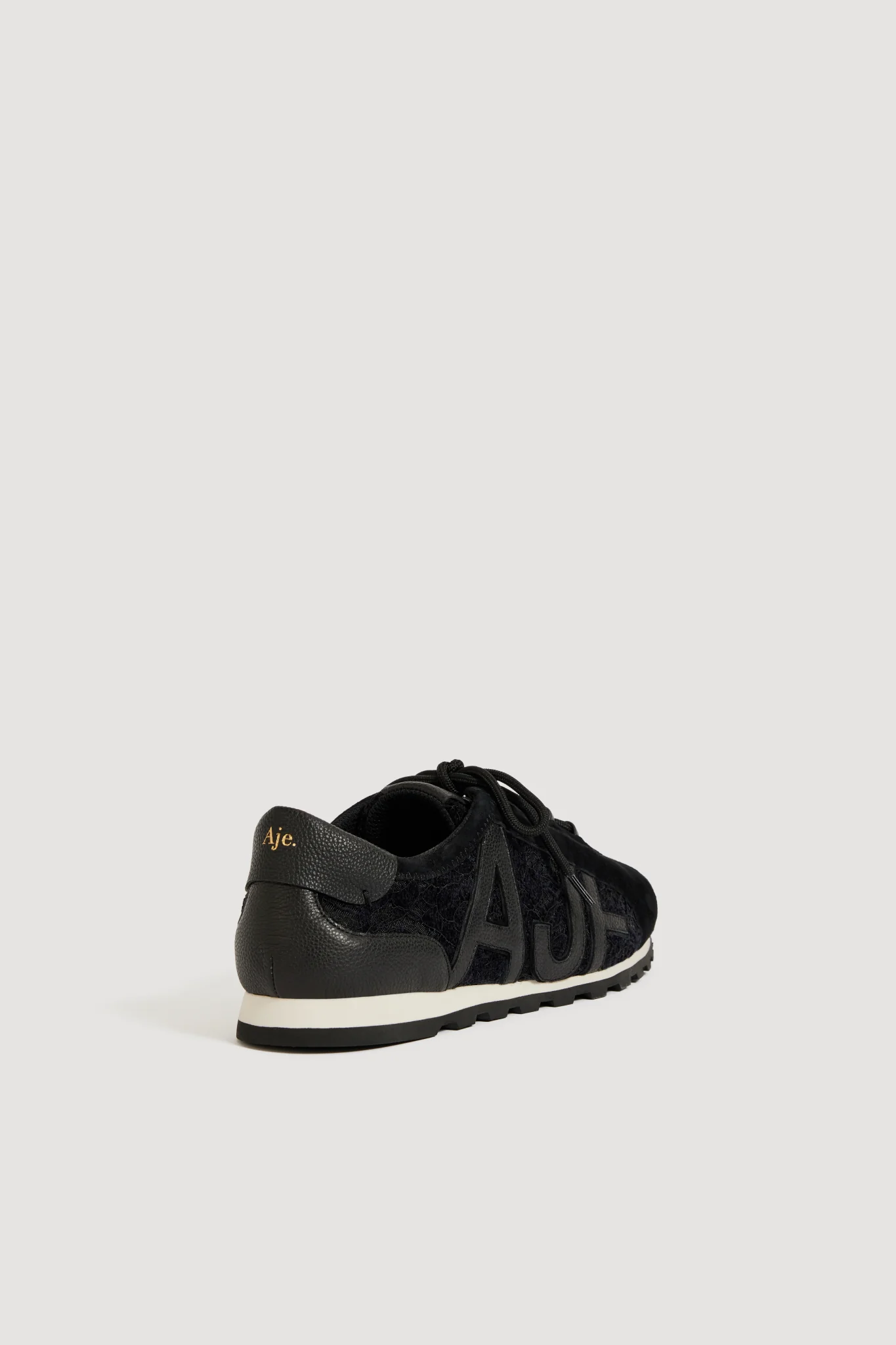 Valli Lace Logo Trainer