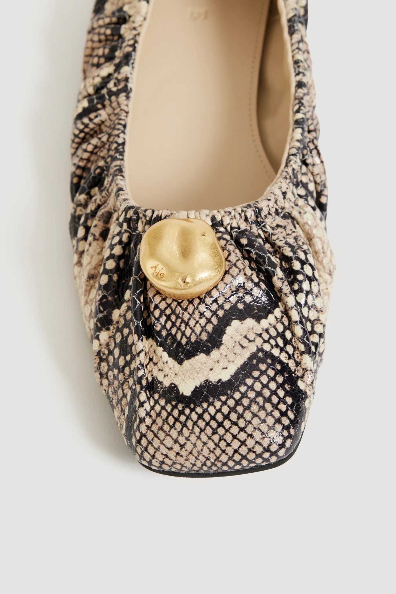 Carmena Ruched Ballet Flat