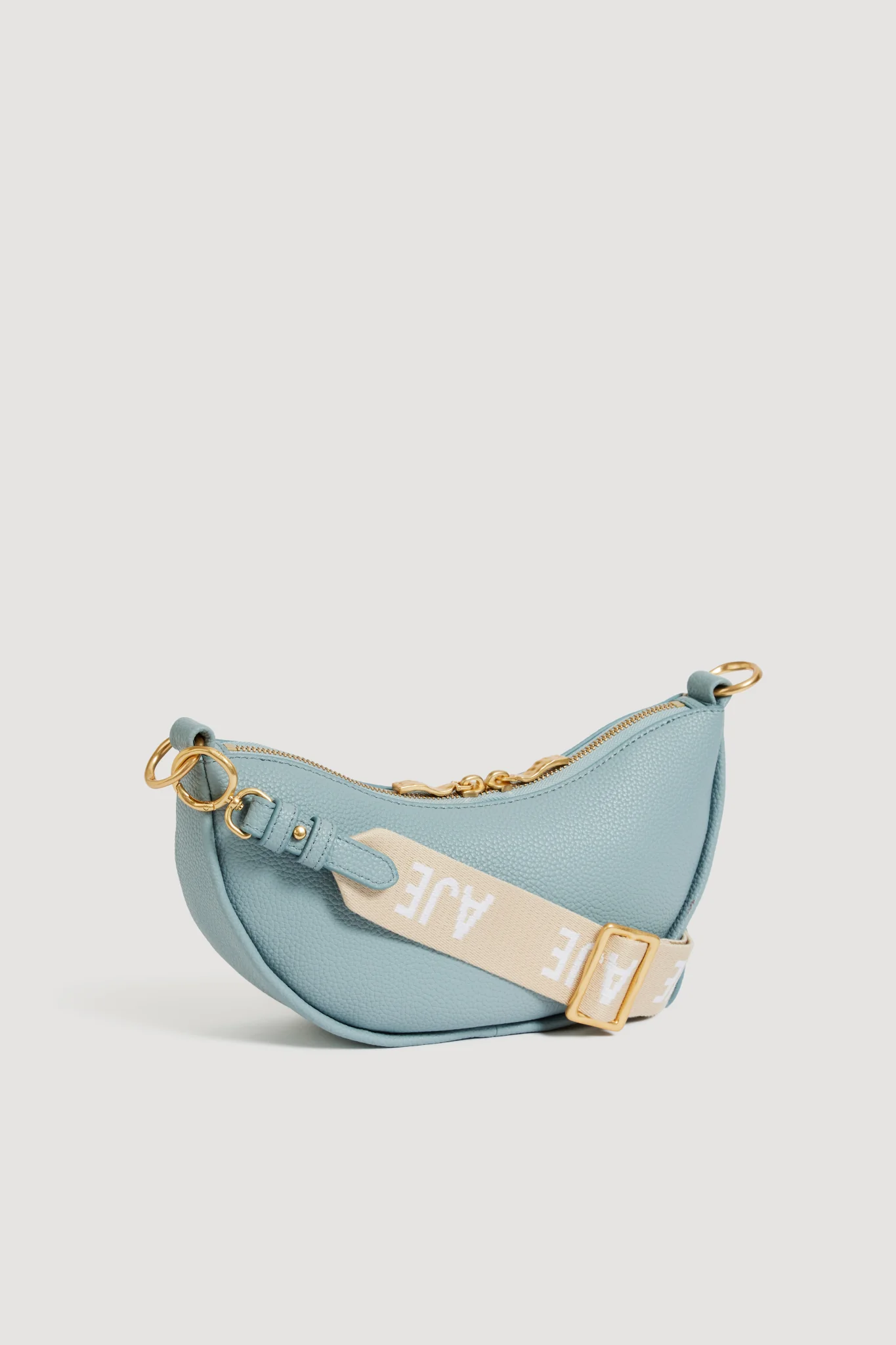 Astouri Sling Crossbody