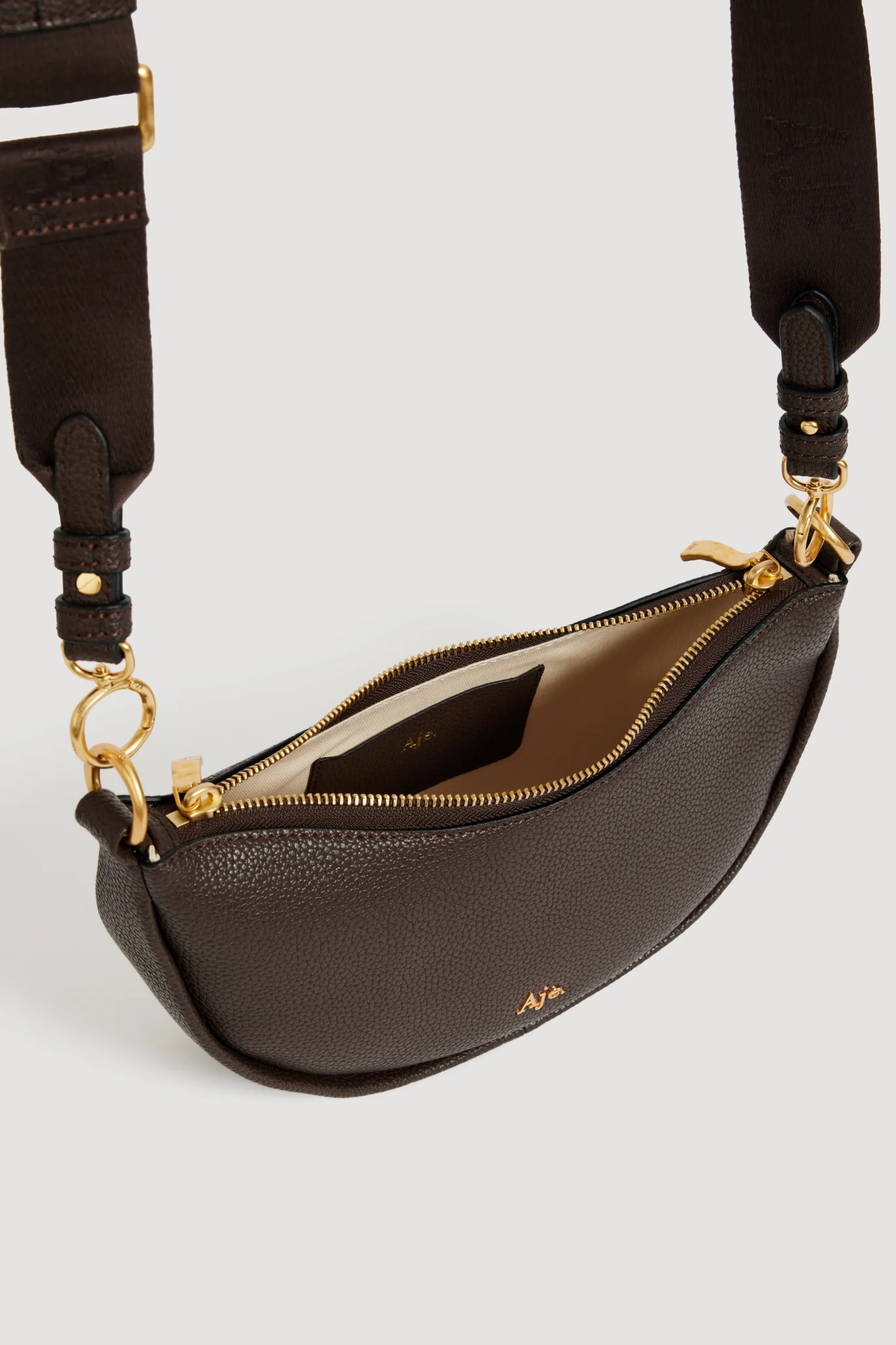 Astouri Sling Crossbody