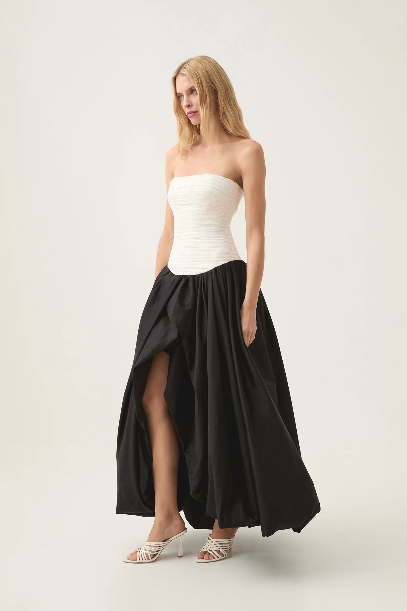 429-violette-bubble-hem-maxi-drs-5.webp Violette Bubble Hem Maxi Drs