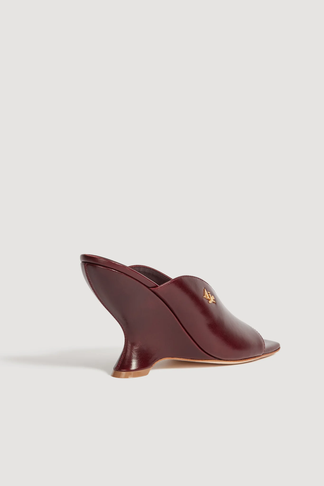 Nokaya Wedge Mule