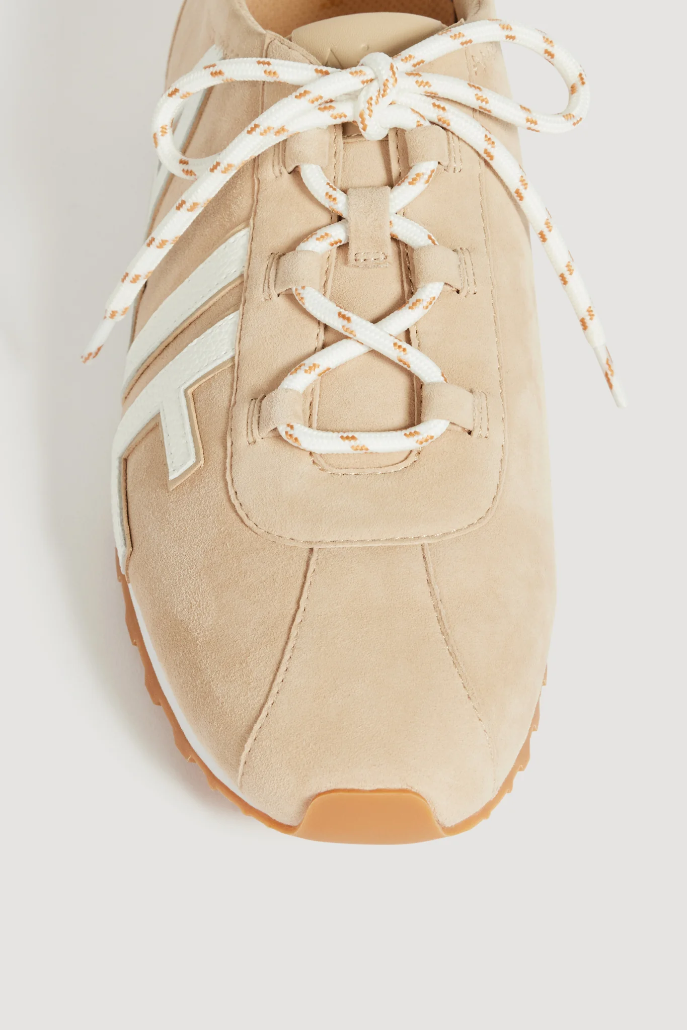 Valli Logo Trainer