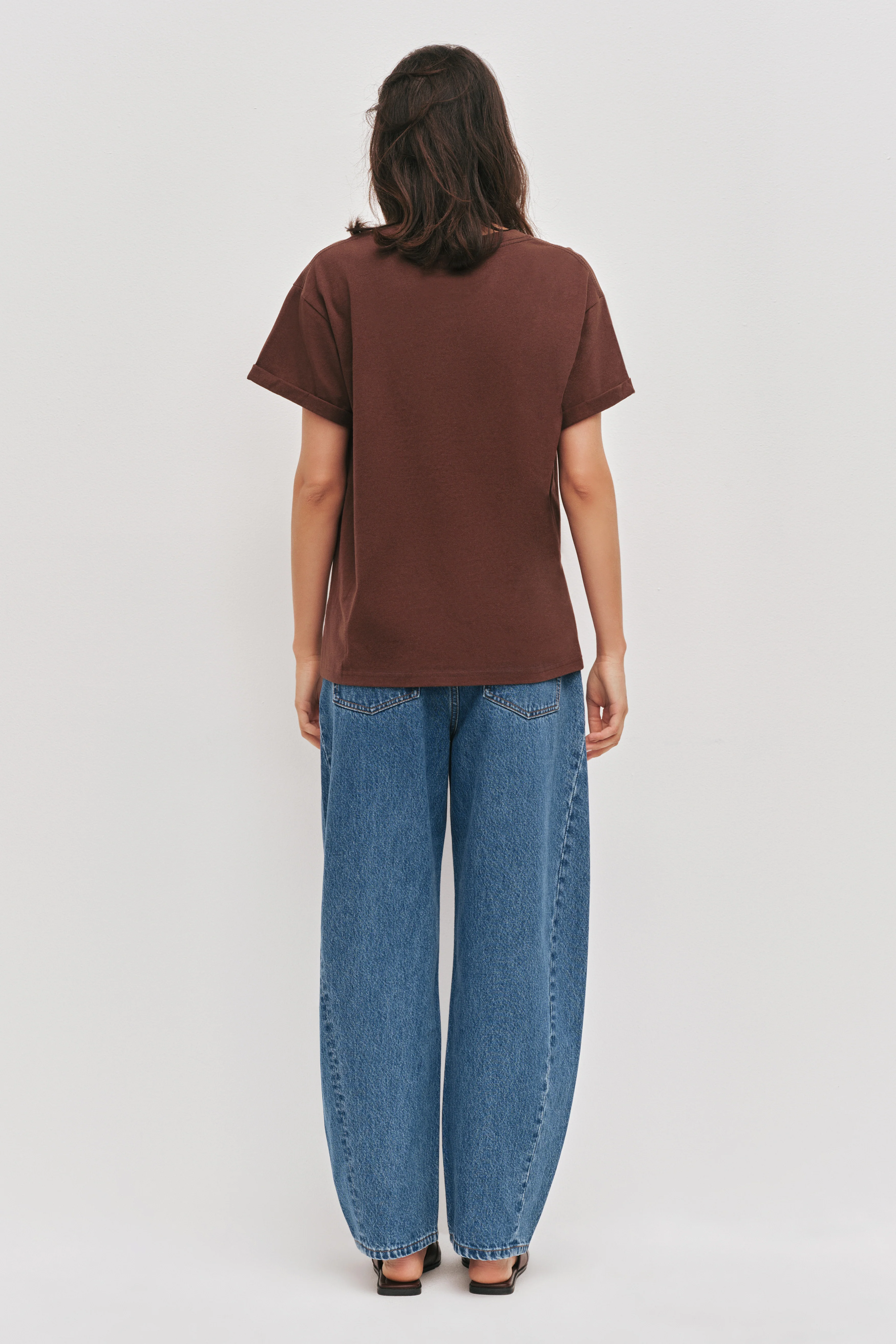 4908-pippa-pearl-logo-tee-6.webp Pippa Pearl Logo Tee