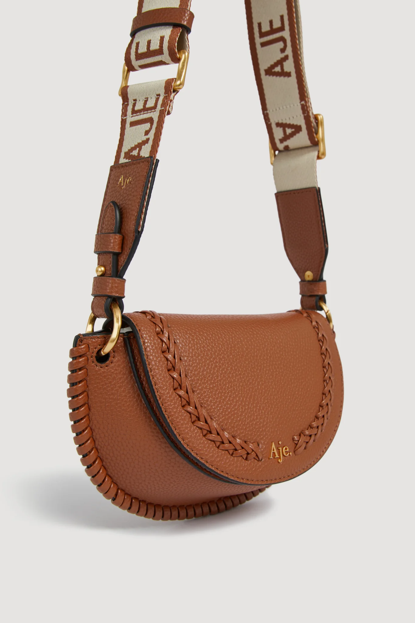 4915-emery-small-saddle-bag-2.webp Emery Small Saddle Bag