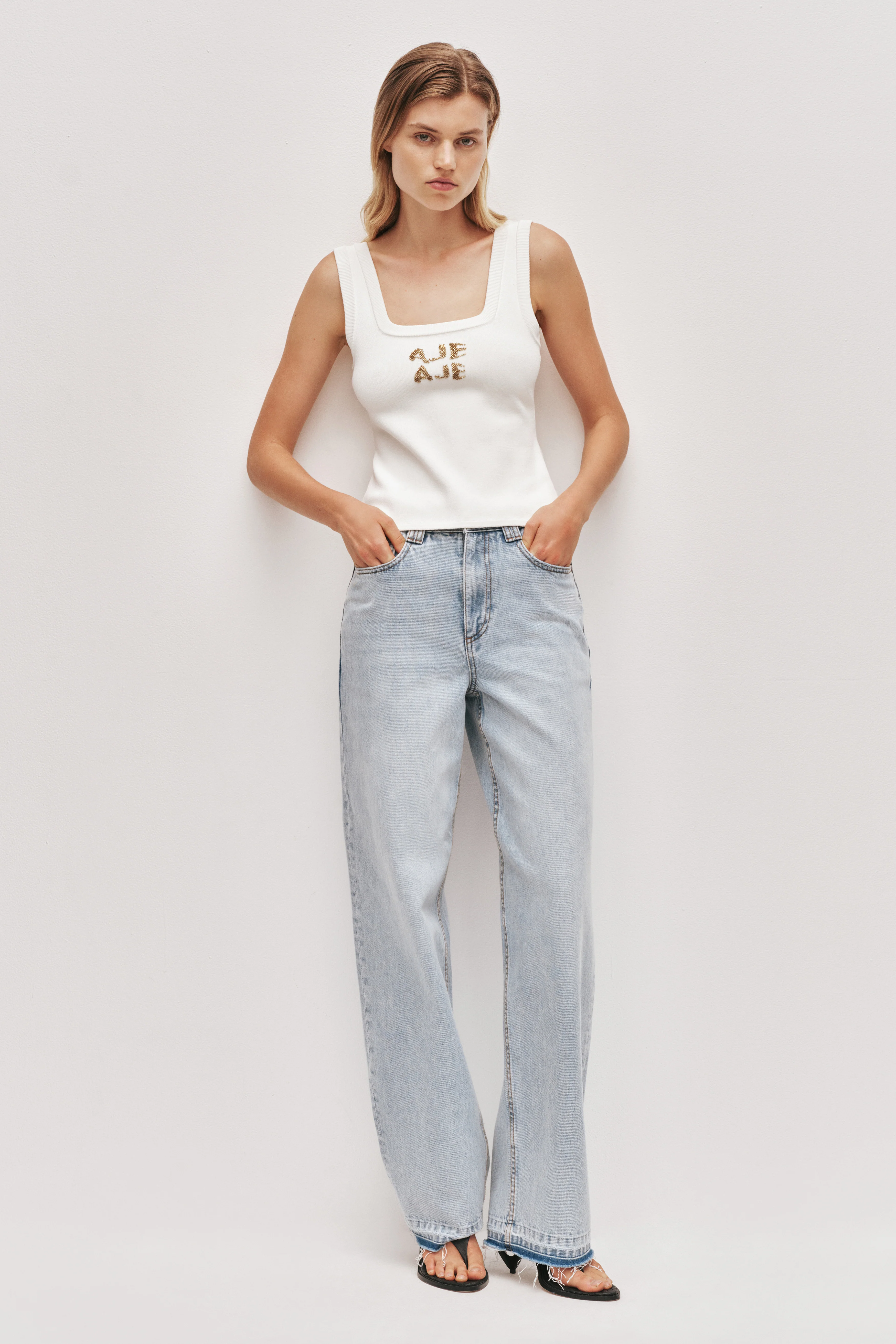 5087-aeron-knit-tank-1.webp Aeron Knit Tank
