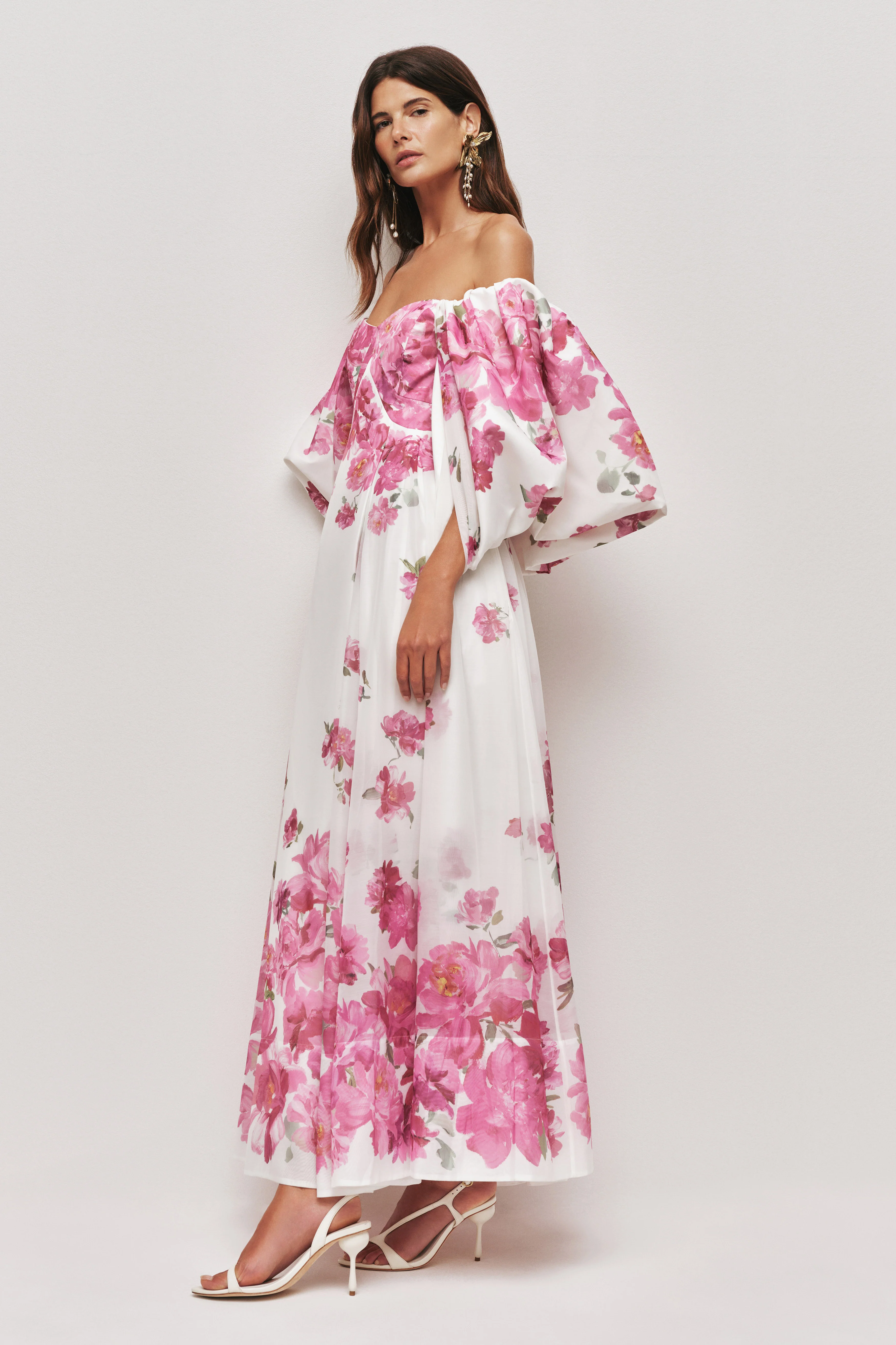 5530-jardin-gown-3.webp Jardin Gown