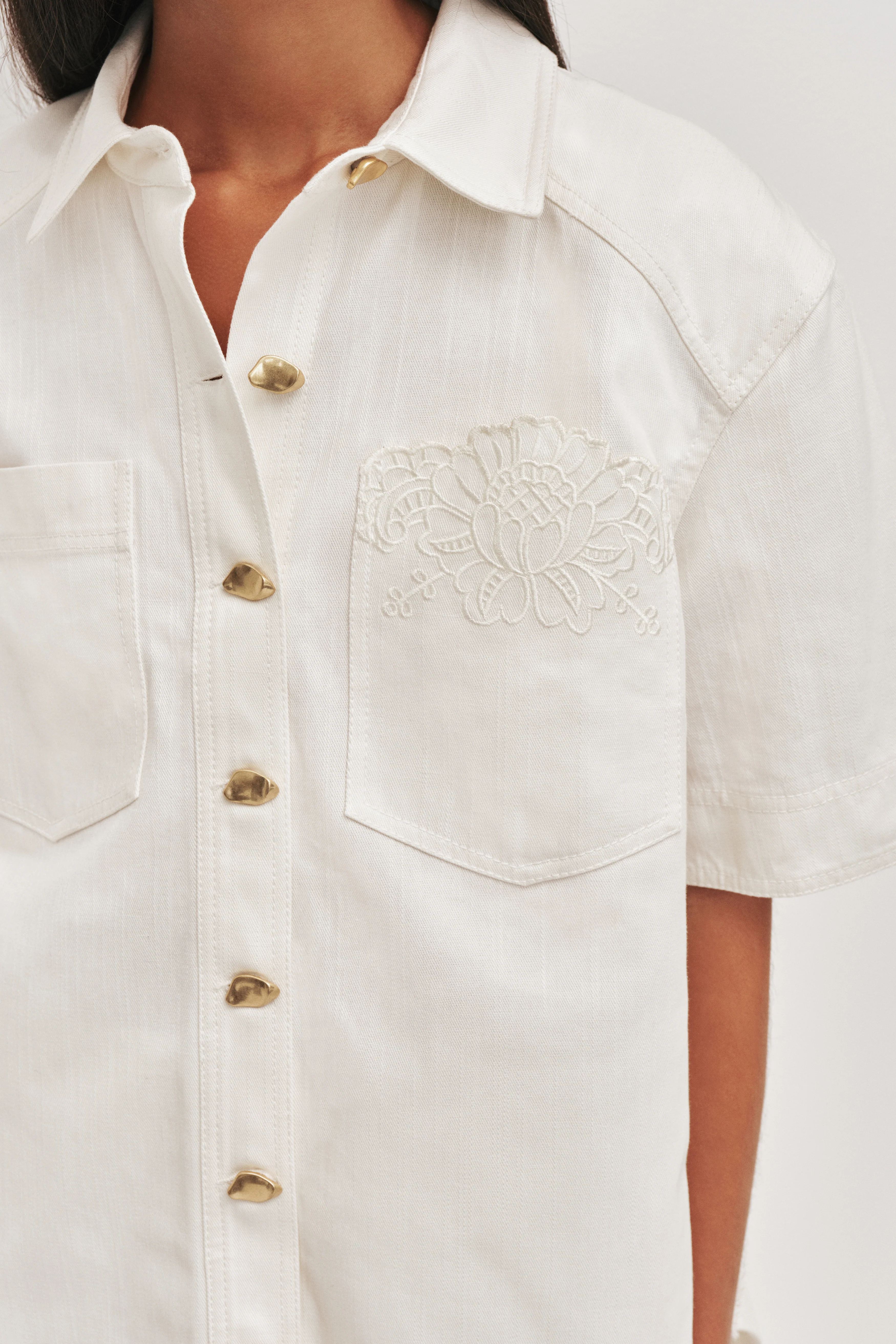 5594-halo-embroidered-shirt-5.webp Halo Embroidered Shirt