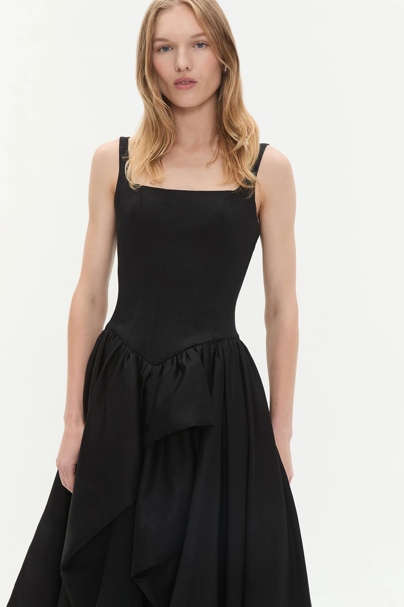 Alani Gown