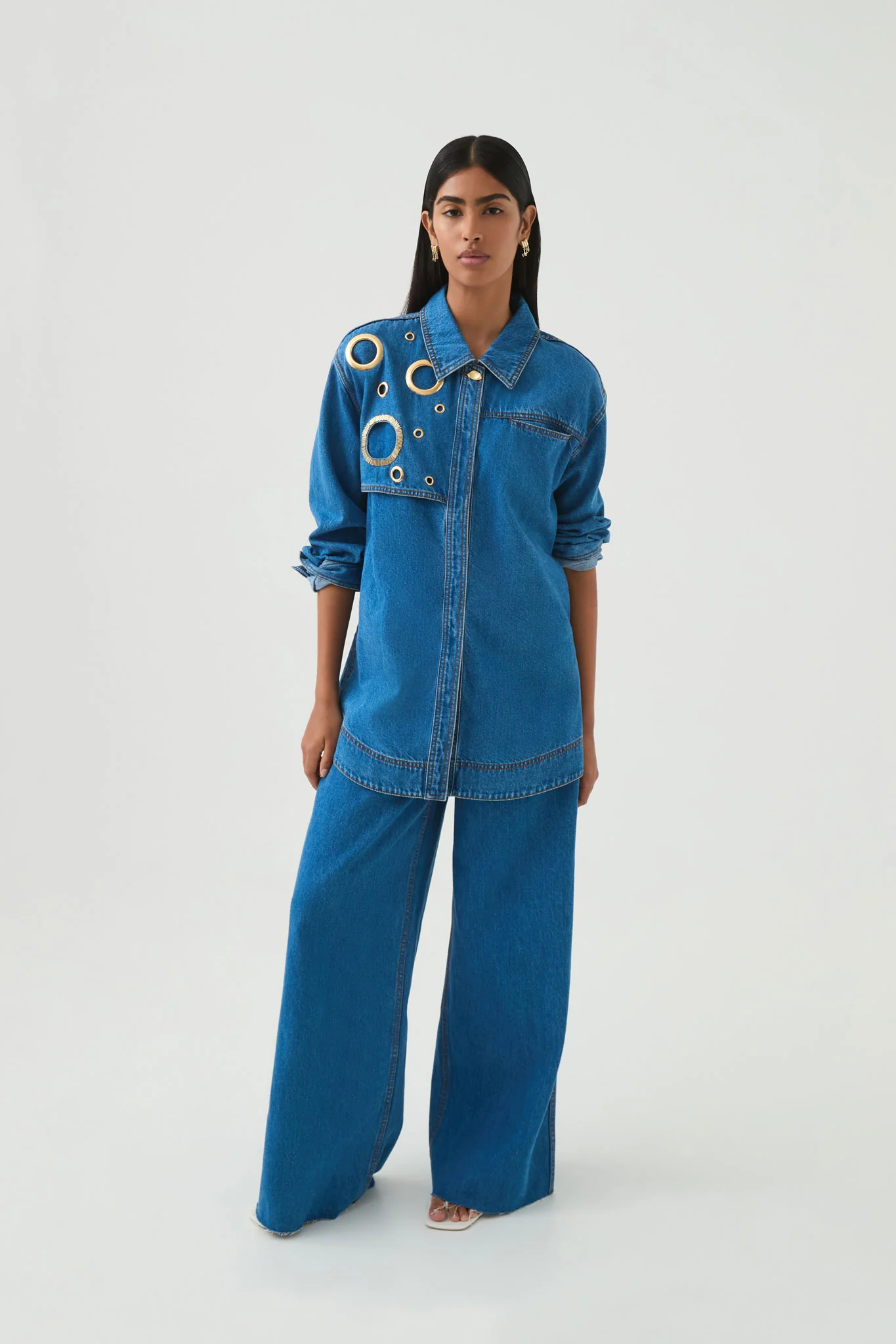 Outline Denim Jeans