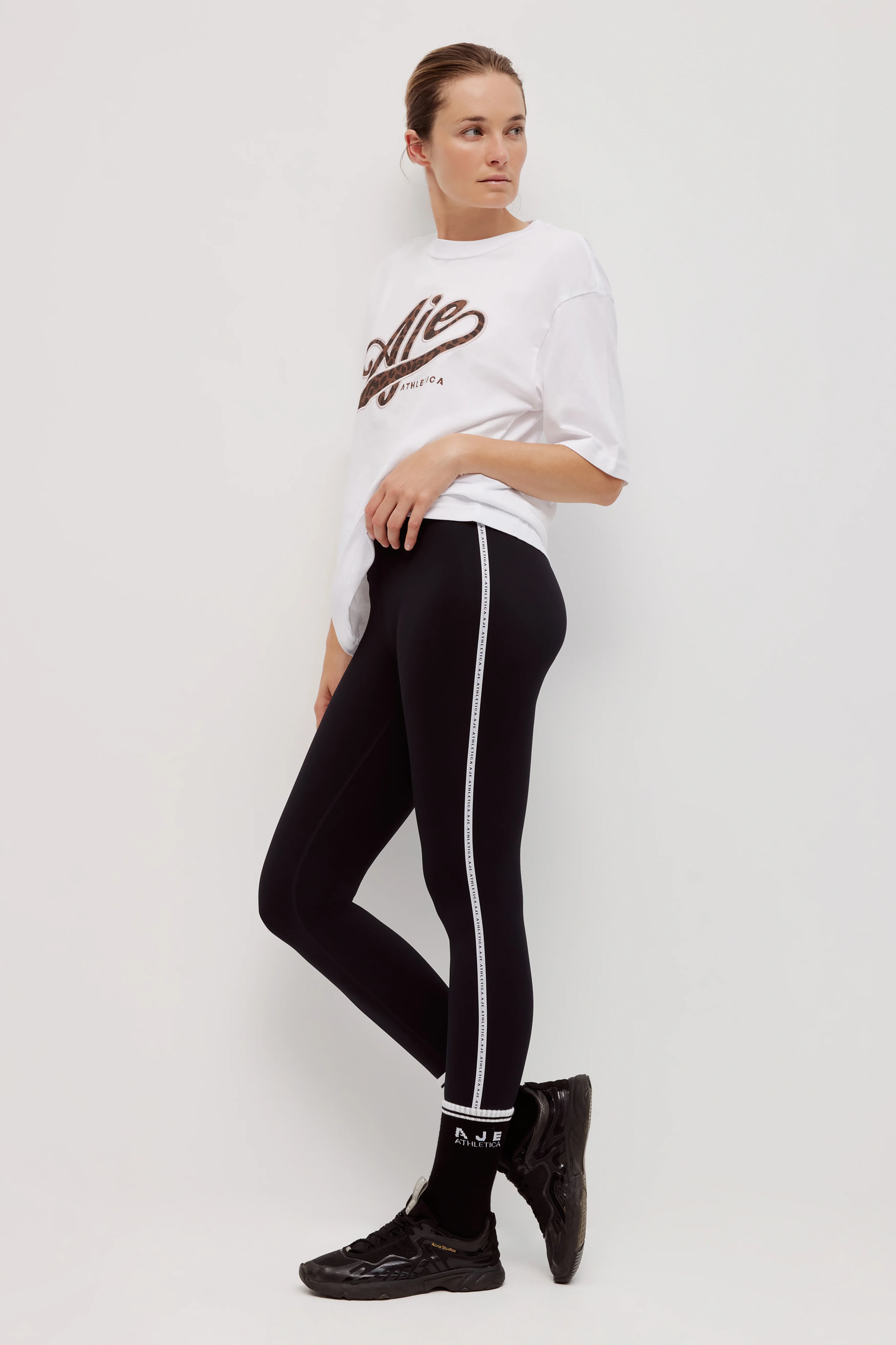 Wild Logo Tee 102