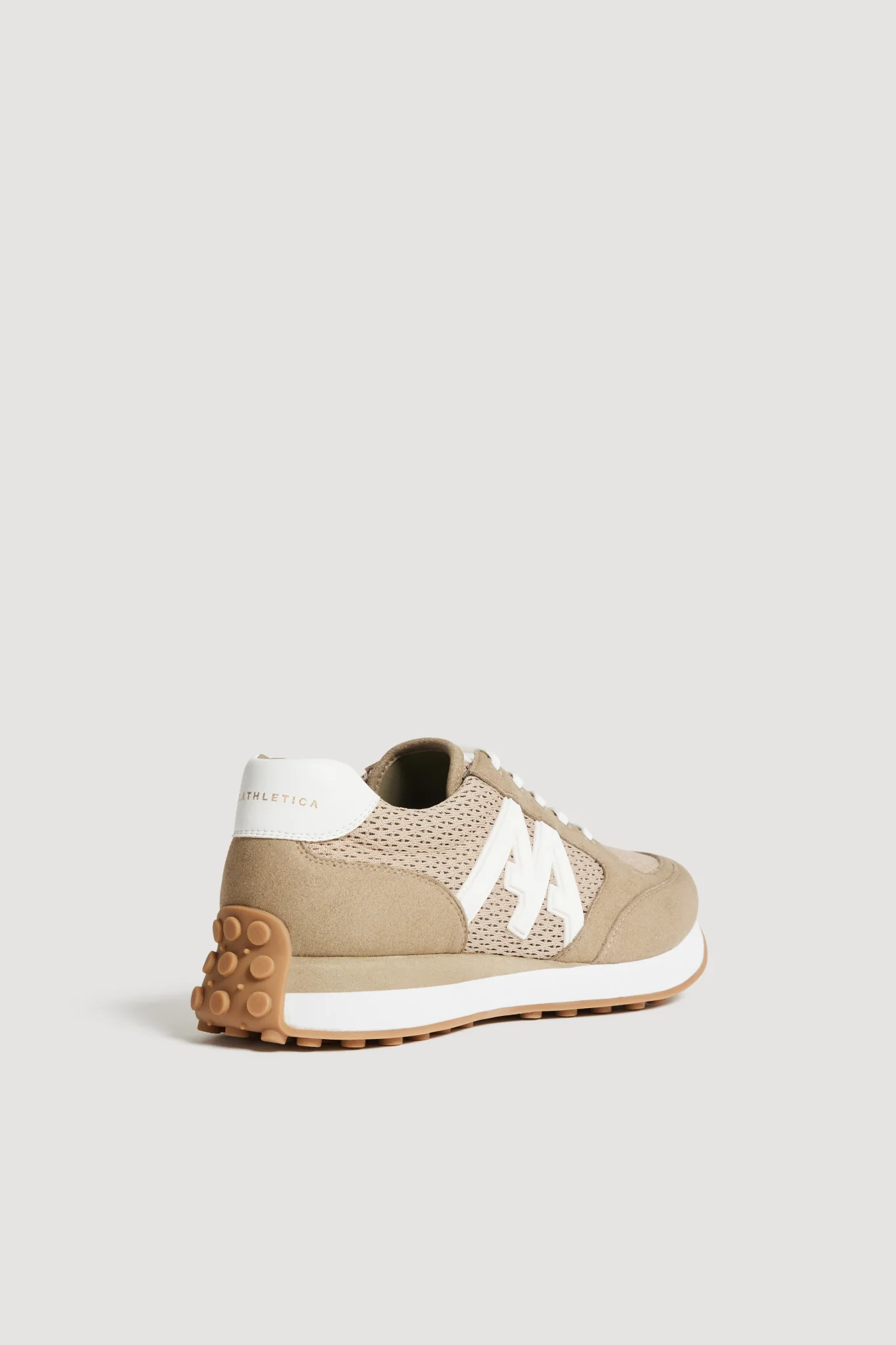 A.a Logo Trainer 923
