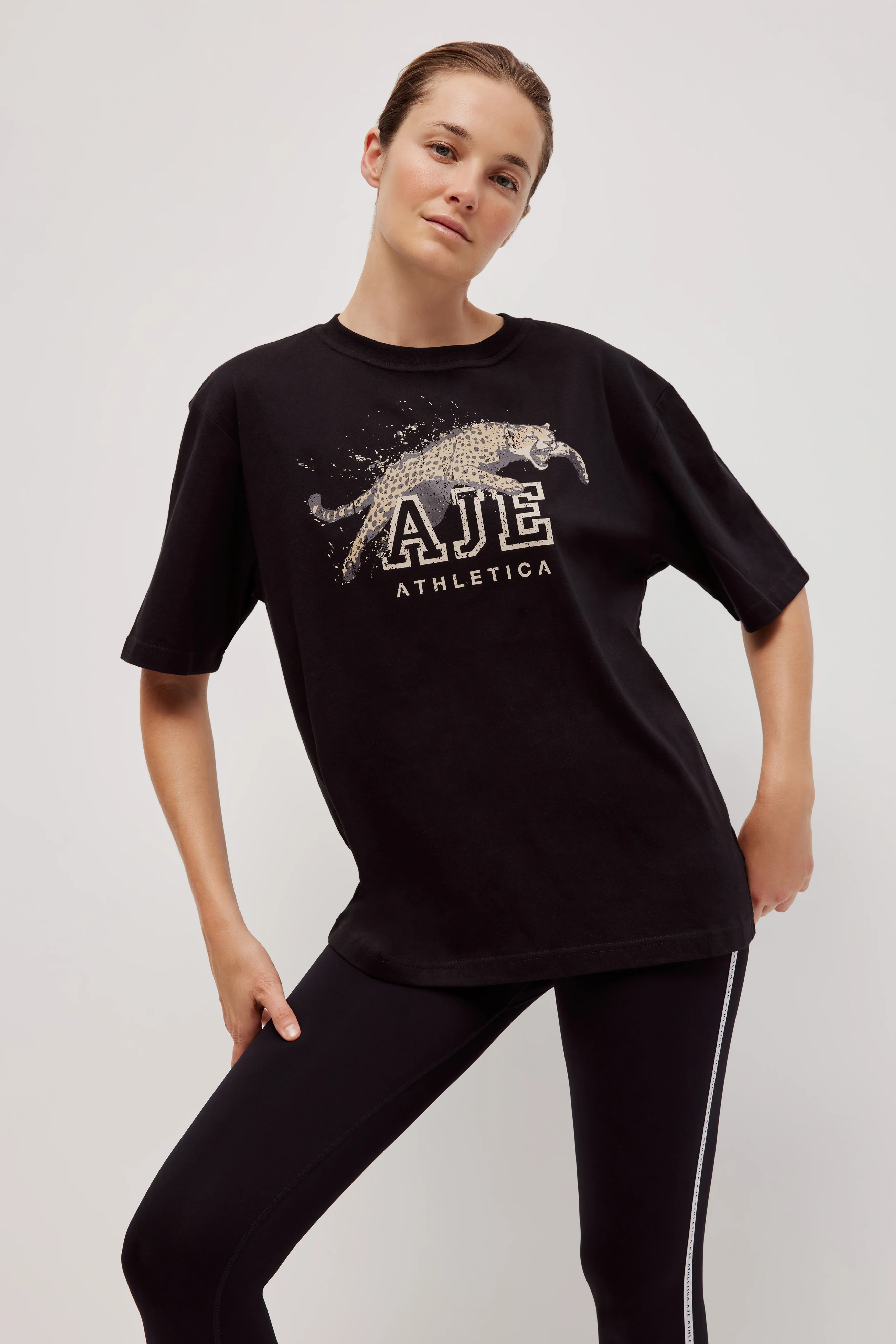 Animal Logo Tee 102