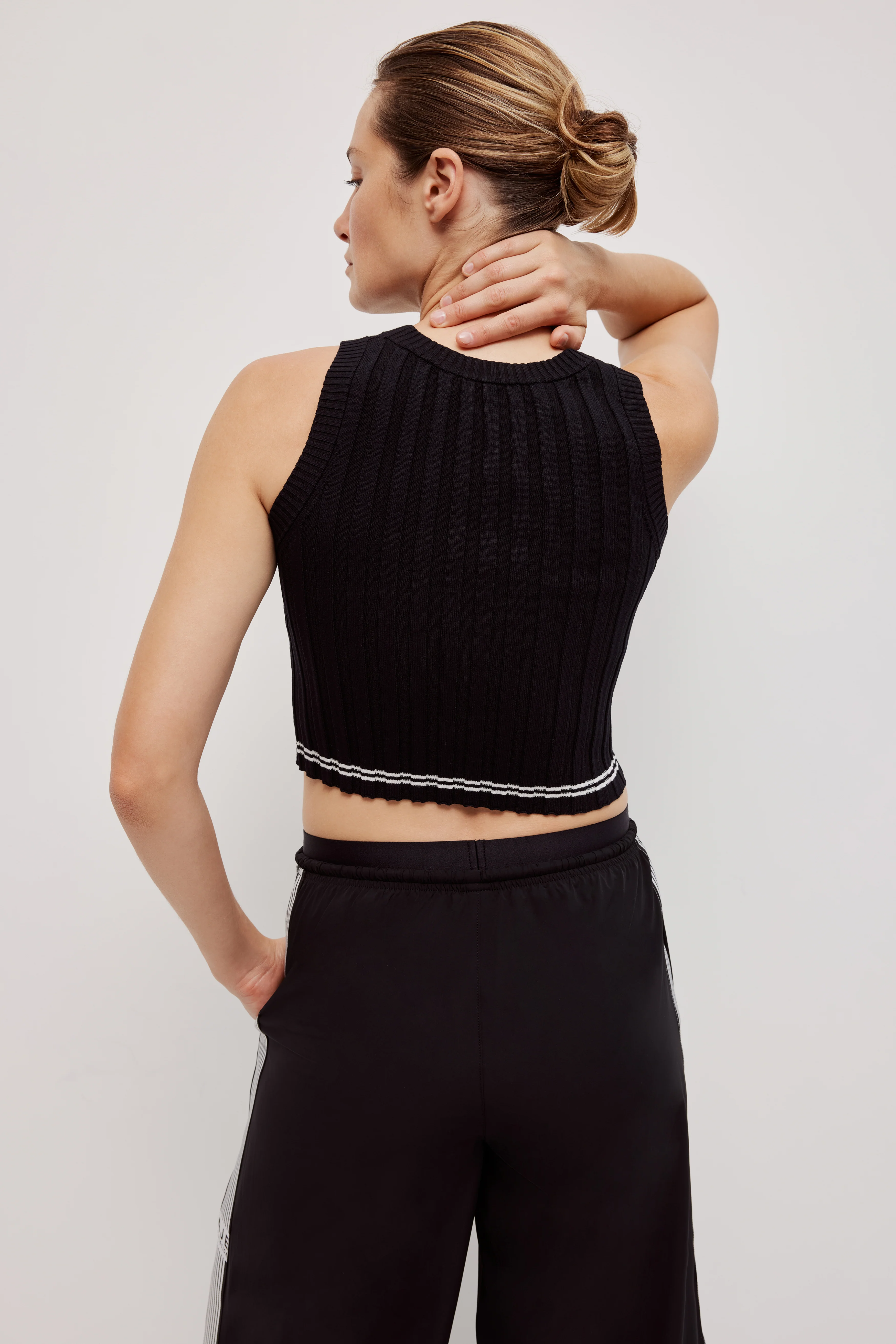 Crop Knit Logo Tank 135