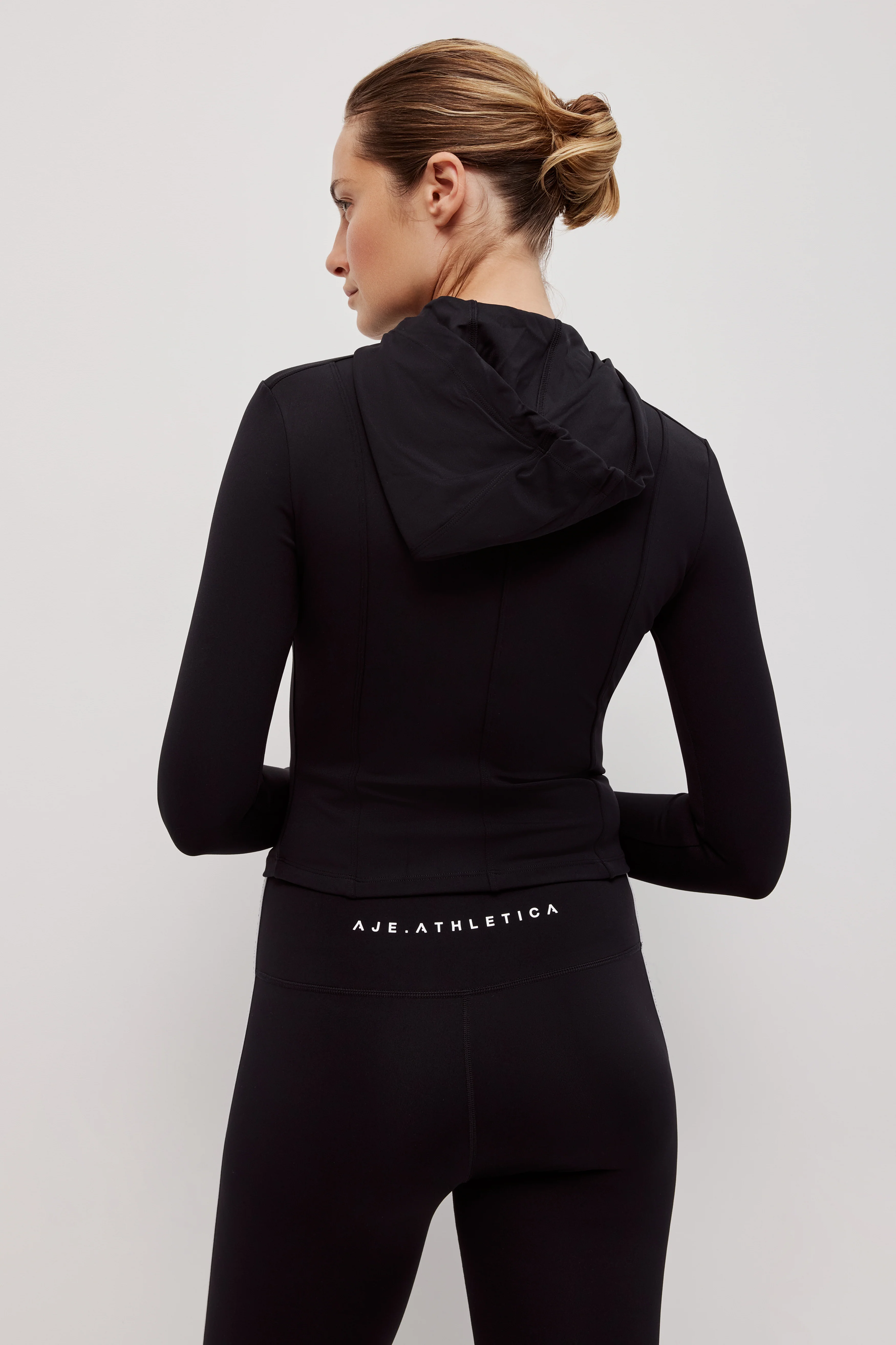 Fitted Running Jacket
